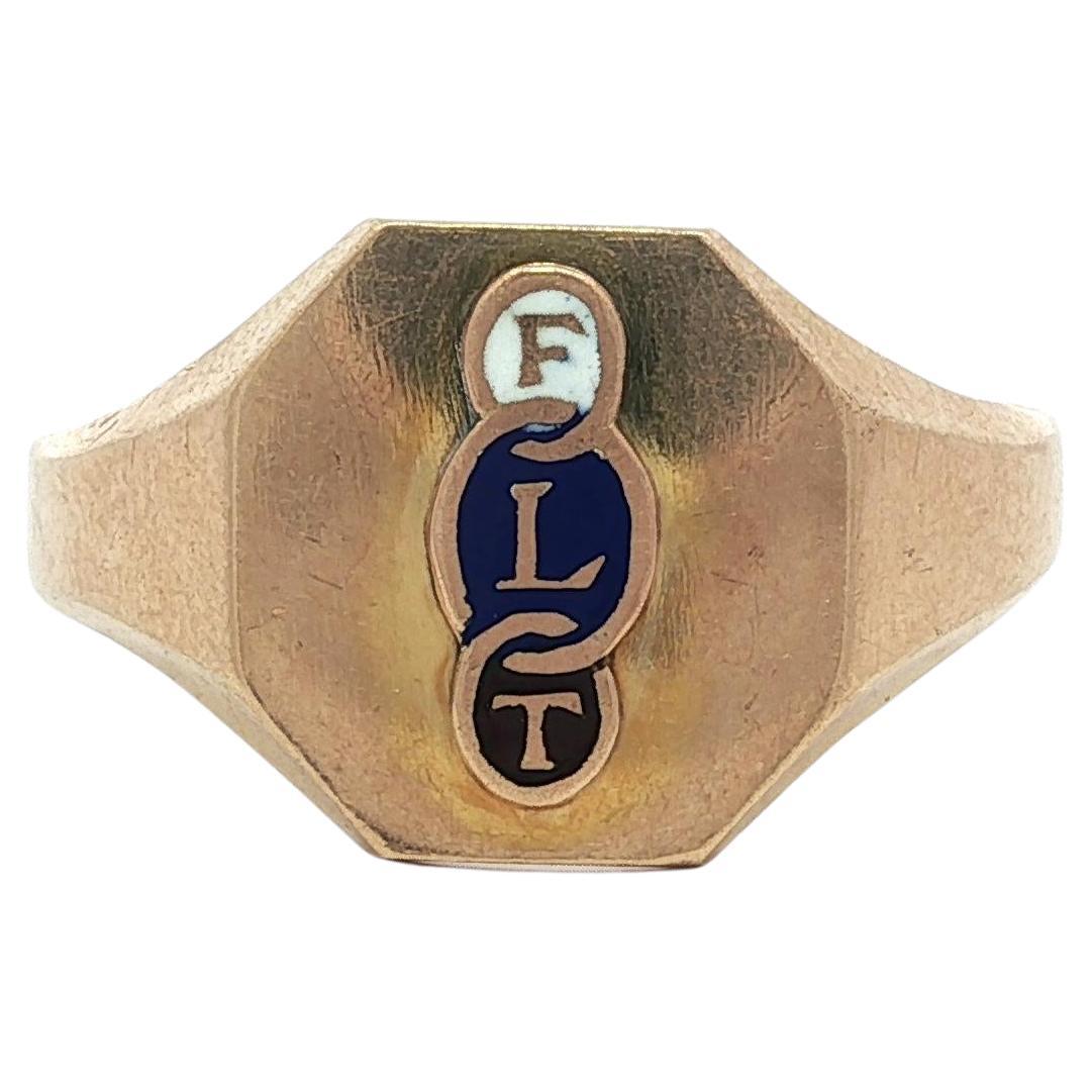 Anello da collezione in oro 10k con iniziali smaltate "FLT", antico Art Nouveau in vendita