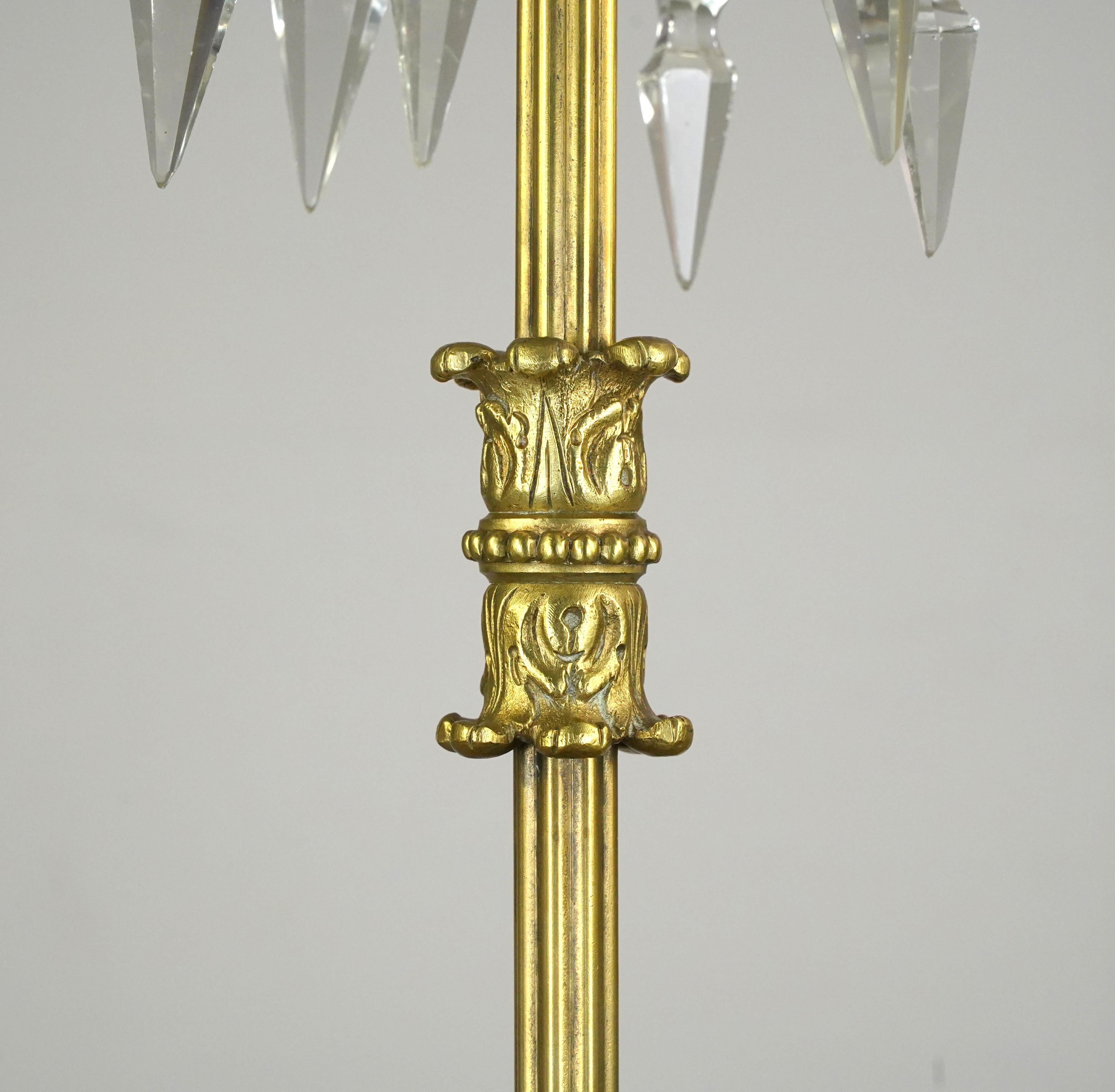 Antiker Jugendstil-Kronleuchter aus Kristall und Bronze im Zustand „Gut“ im Angebot in New York, NY