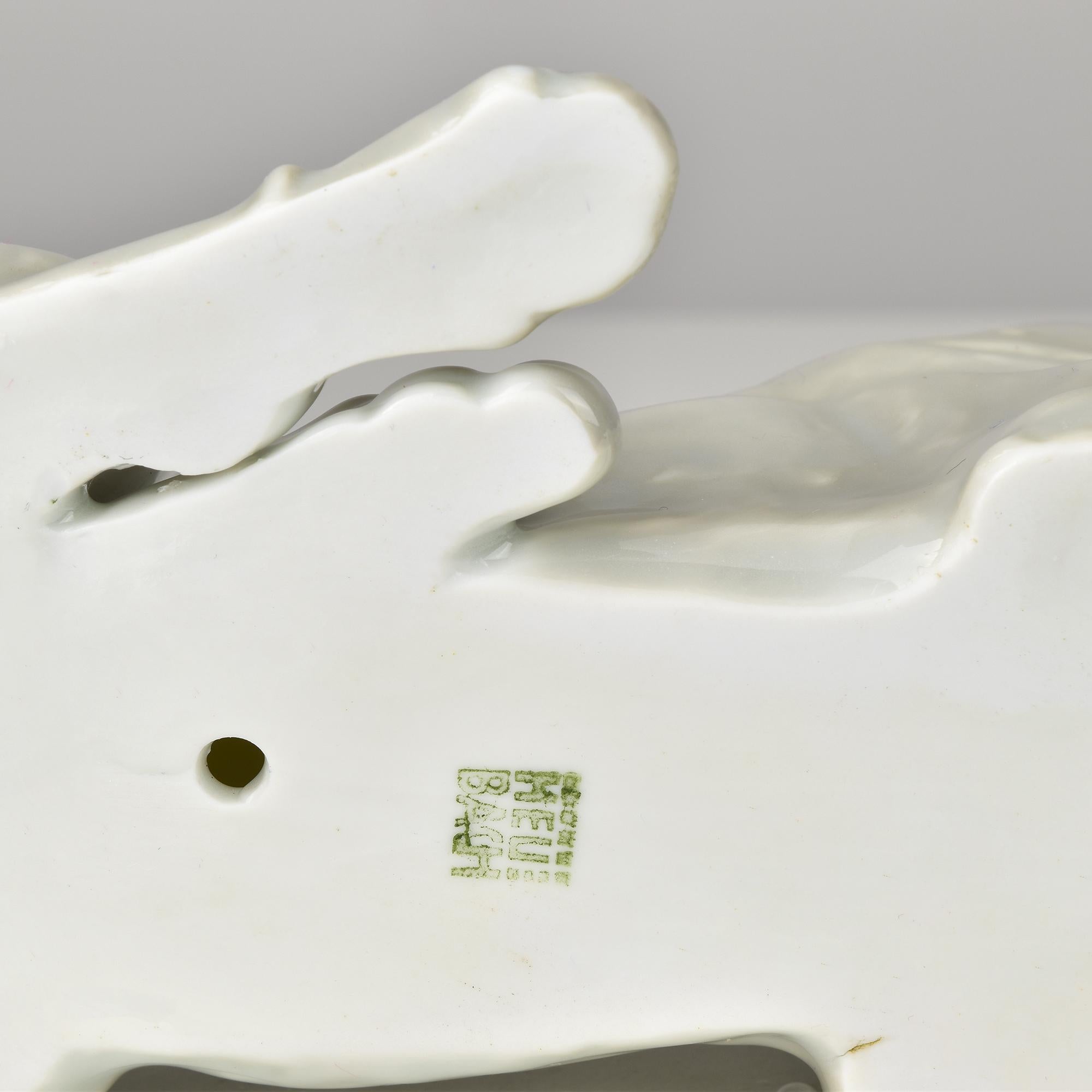 Figurine ancienne en porcelaine Art Nouveau Dog Dane by Heubach Jugendstil Bon état - En vente à Bad Säckingen, DE