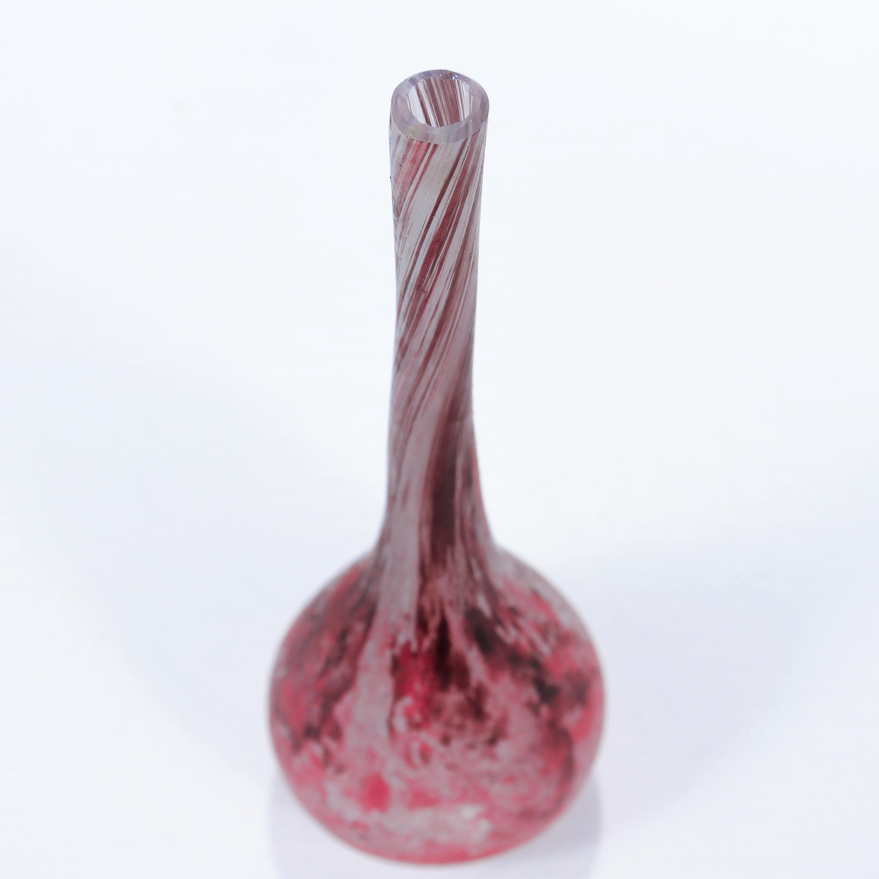 Antique Art Nouveau Daum Nancy Miniature Art Glass Soliflor Bud Vase For Sale 1