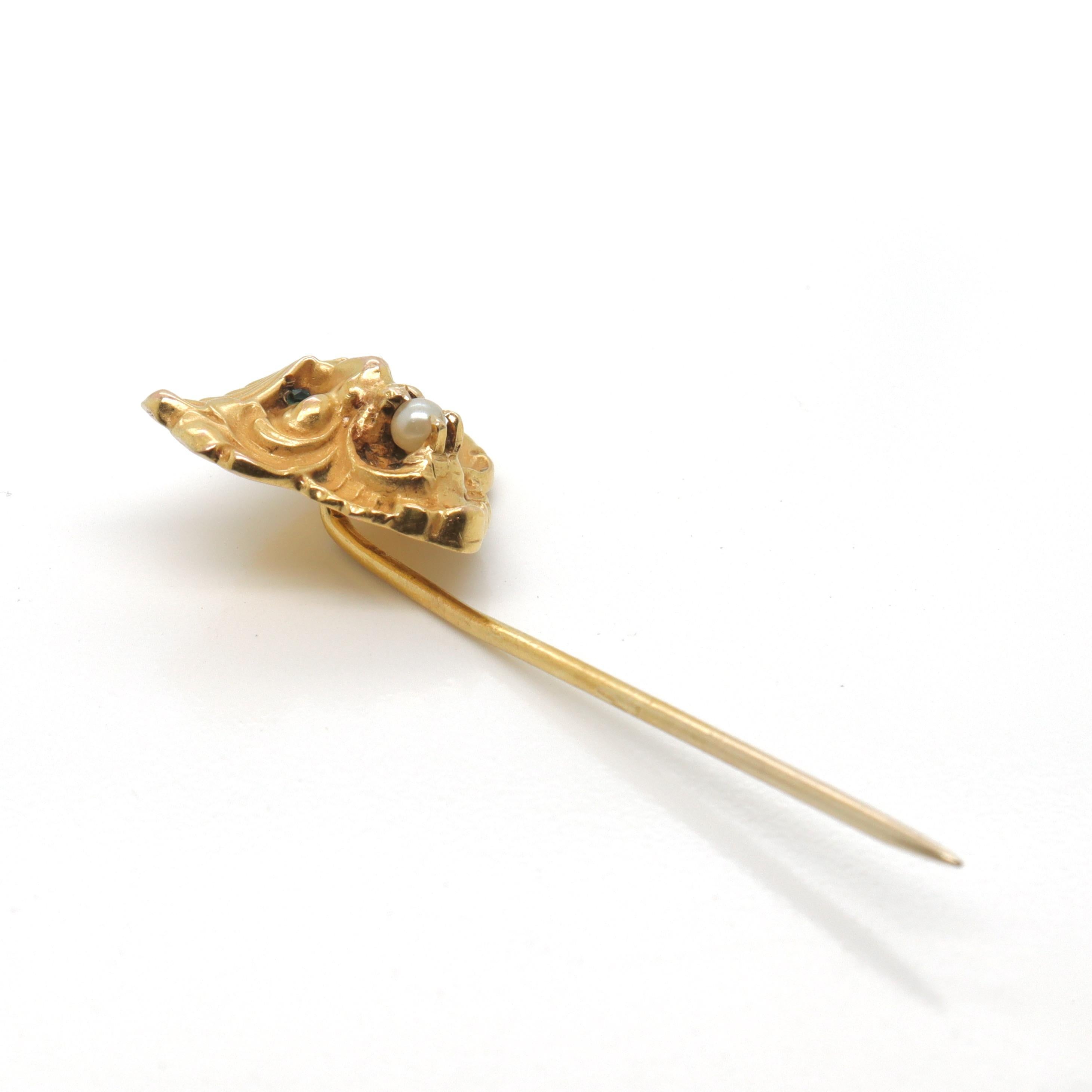 Antique Art Nouveau Devil's Mask 14K Gold & Pearl Stick Pin or Lapel Pin For Sale 4