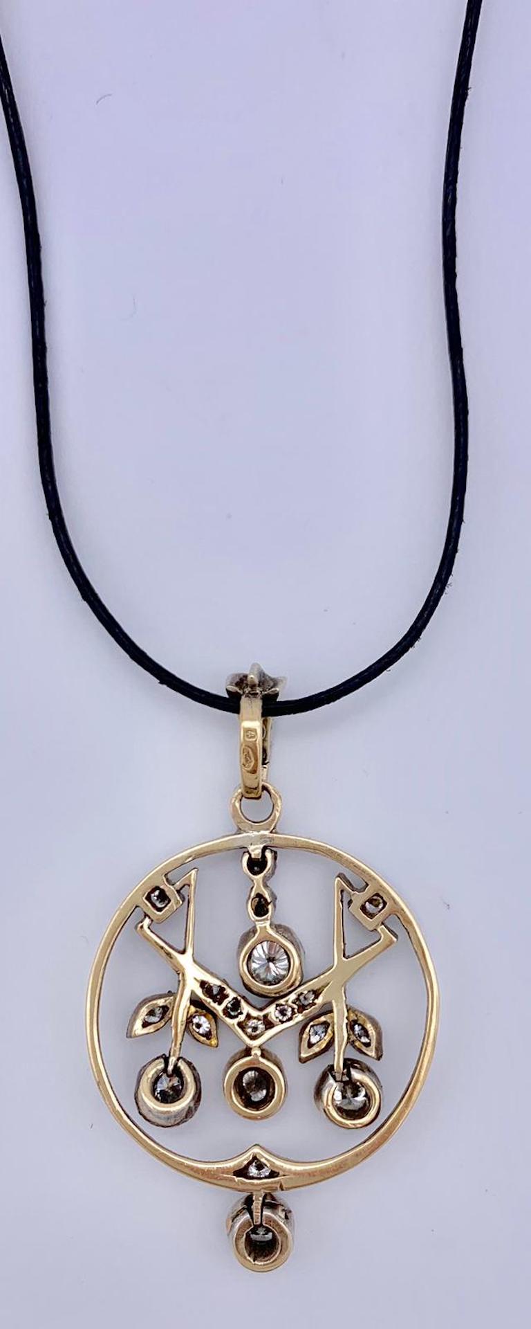 Art Nouveau Diamond Gold Silver Pendant Austria In Excellent Condition For Sale In Munich, Bavaria