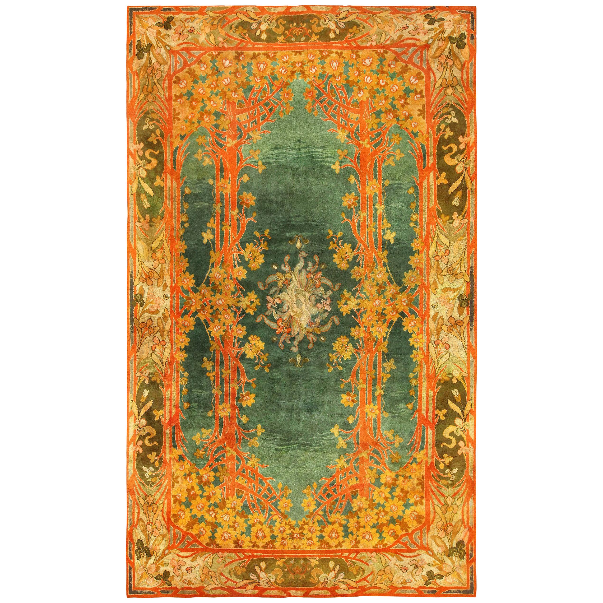 Nazmiyal Antique Art Nouveau Donegal Rug. 10 ft 2 in x 17 ft (3.1 m x 5.18 m)