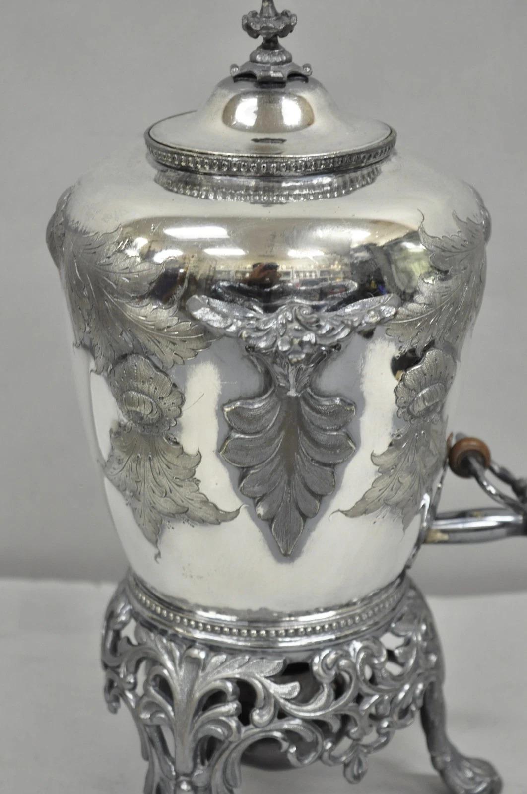 Antike Art Nouveau Englisch versilbert Floral Repousse Samovar Kaffee Tee Topf im Angebot 5