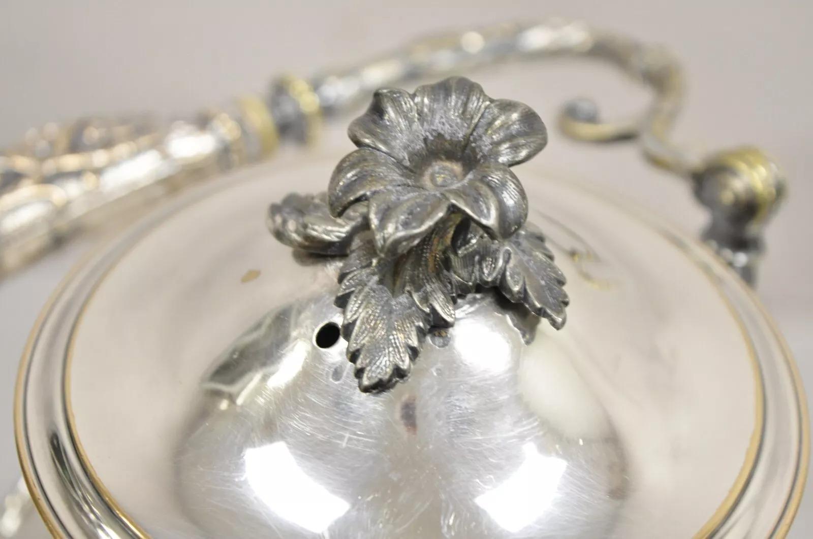 Antico bollitore da tè inclinabile in argento placcato Art Nouveau inglese su supporto in vendita 1