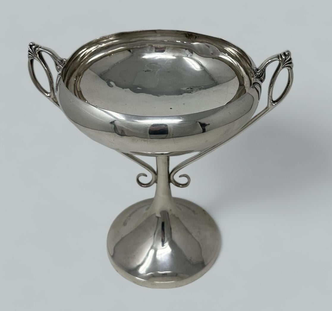 Calco Antico trofeo sportivo in argento Sterling Trophy Cup Bowl Centerpiece (centro tavola) in vendita