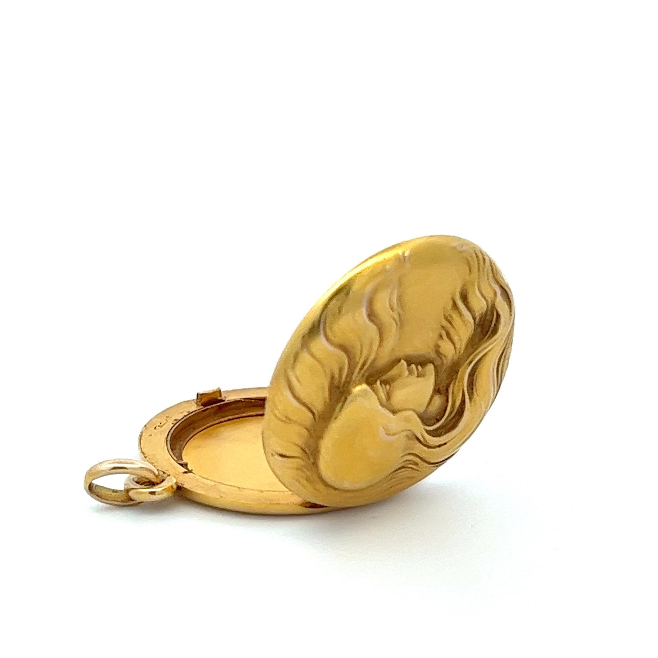 Antique Art Nouveau Figural Woman 14 Karat Yellow Gold Medalian Locket Pendant 1