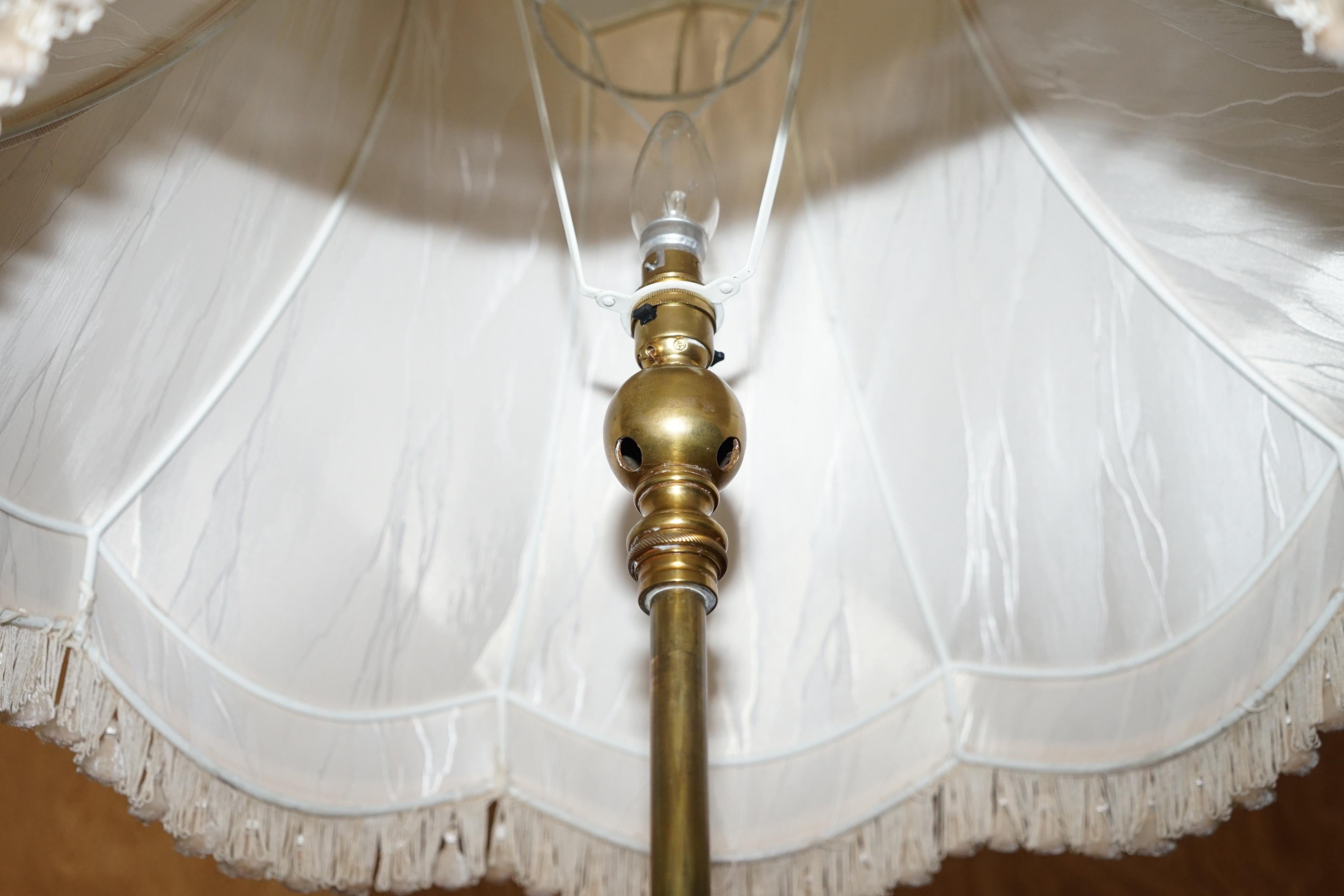 Antique Art Nouveau Floor Standing Lamp Height Adjustable Brass Sculptured Frame For Sale 4