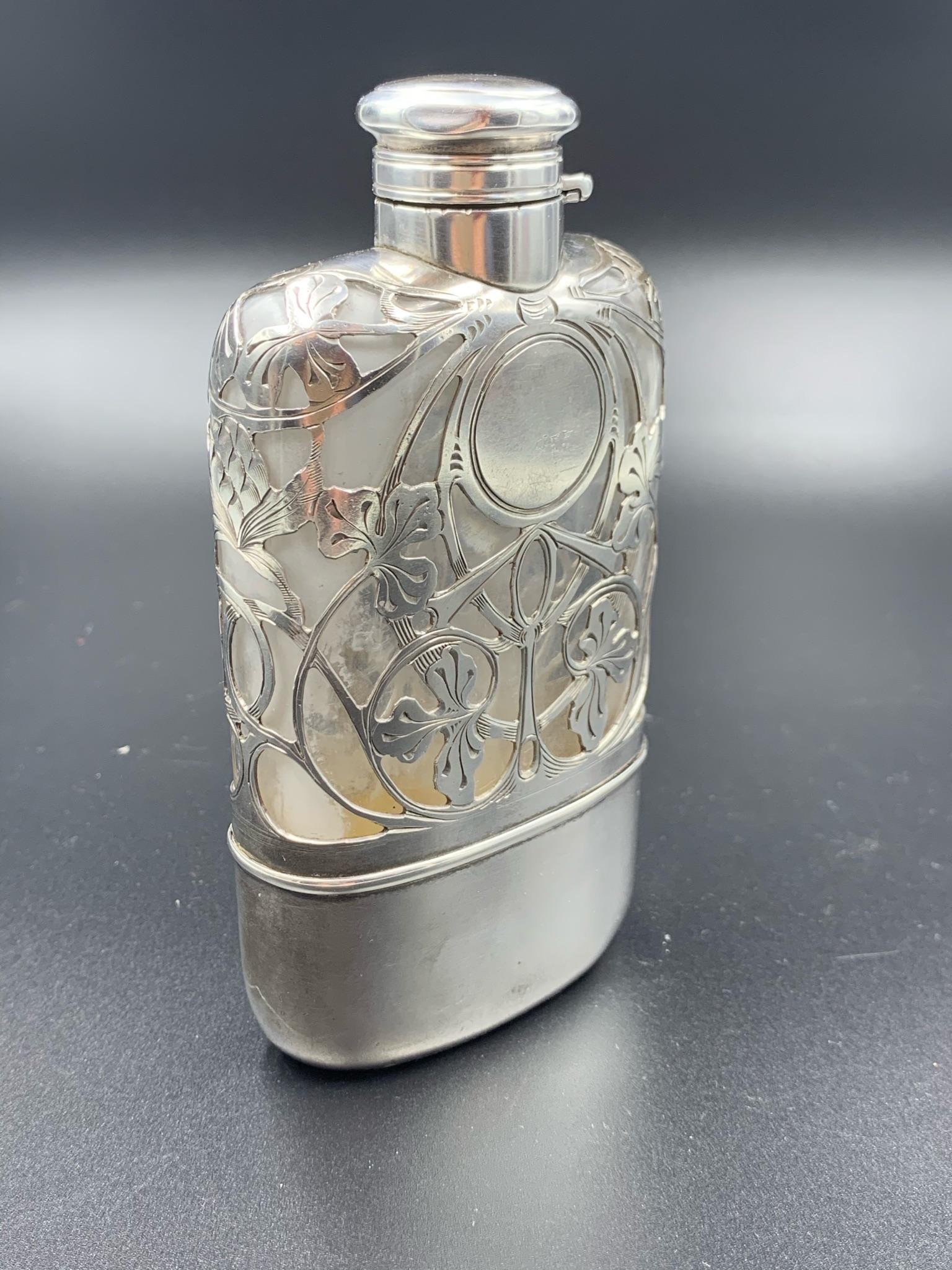 Antike Art Nouveau Floral Gorham Sterling Silber Überlagerungsflasche im Angebot 3