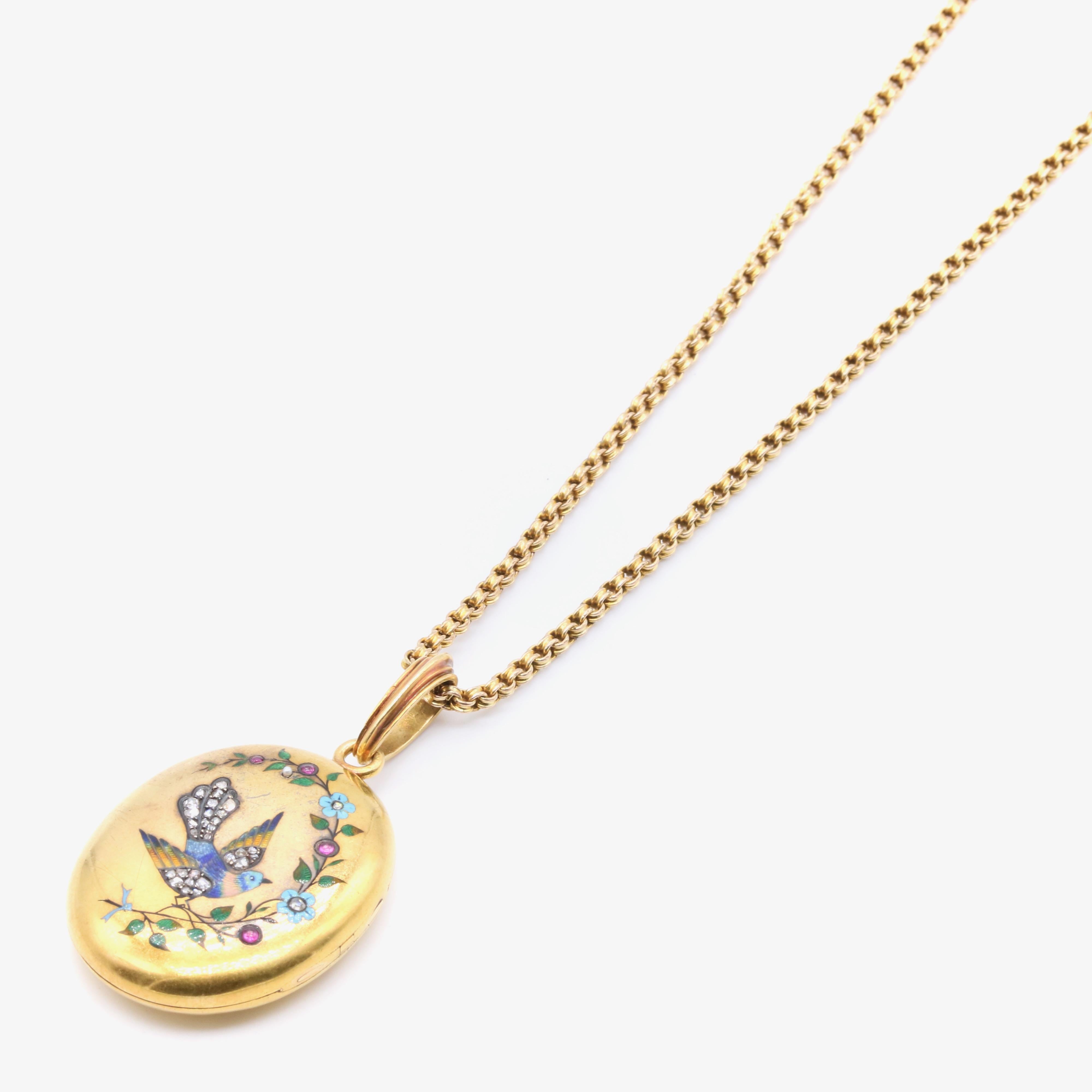 Antikes französisches Jugendstil-Vogel-Medaillon aus 18 Karat Gelbgold mit Diamanten, Rubin und Emaille im Angebot 7