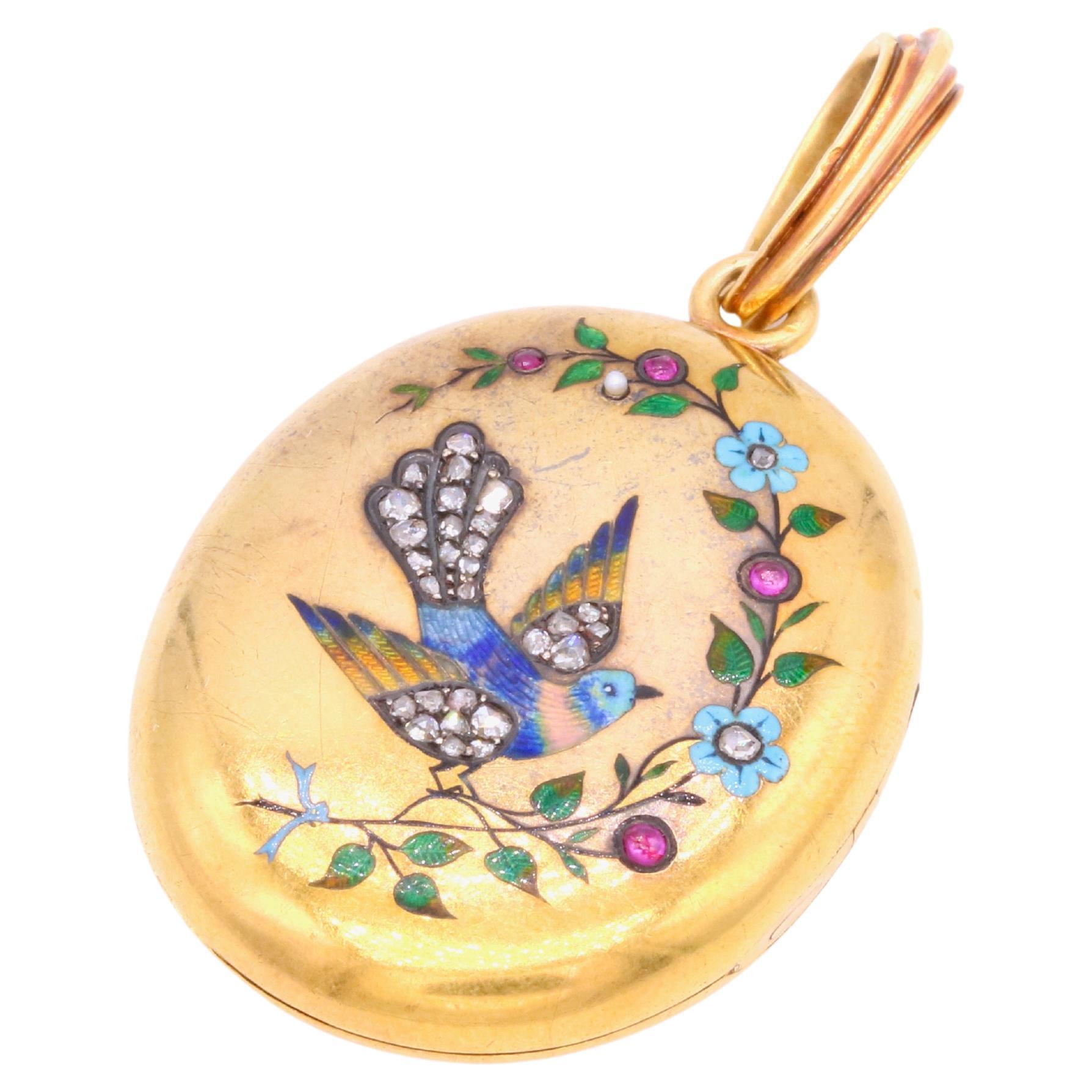 Antikes französisches Jugendstil-Vogel-Medaillon aus 18 Karat Gelbgold mit Diamanten, Rubin und Emaille im Angebot
