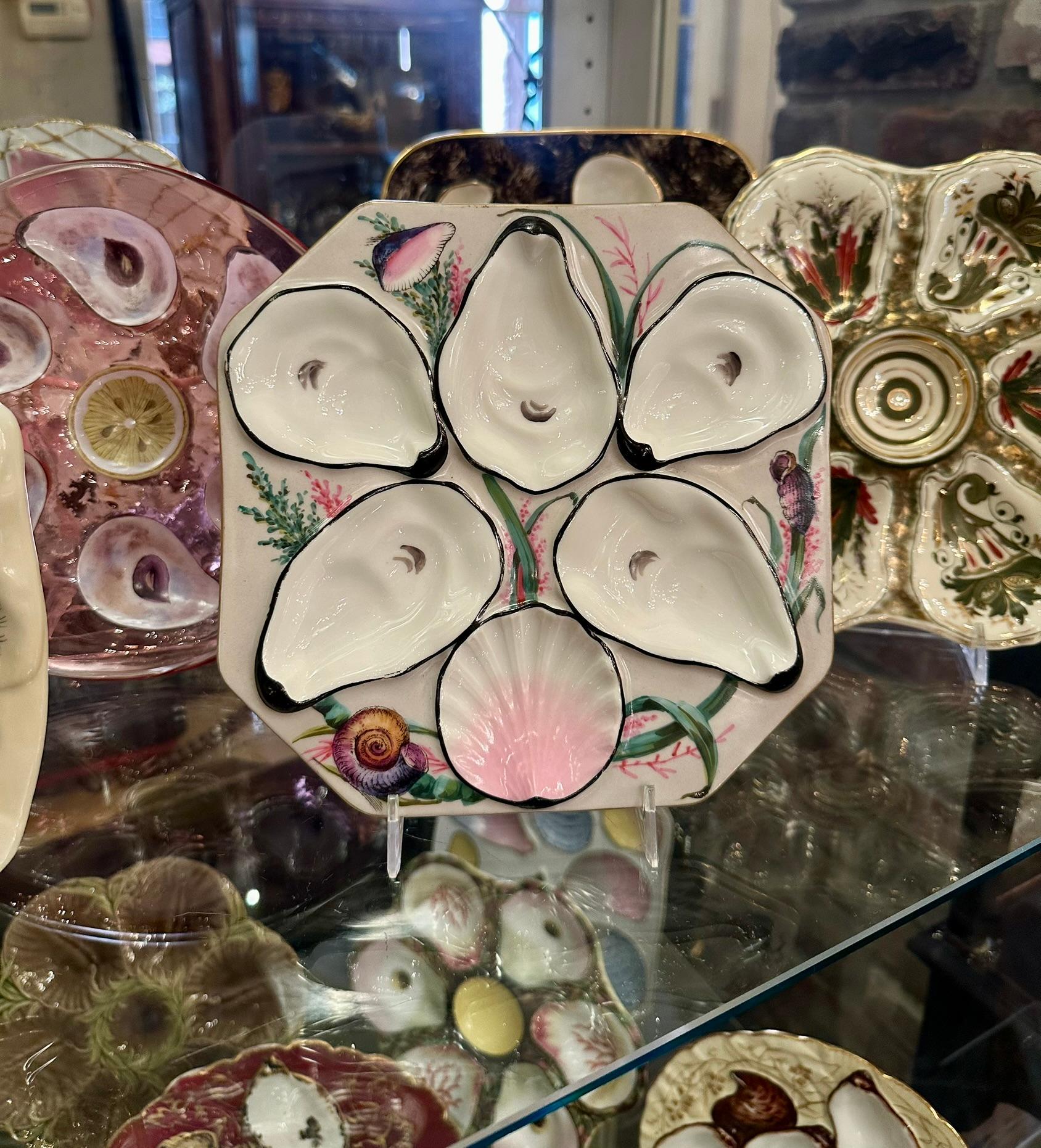 Antique Art Nouveau French Limoges Mauve Painted Porcelain Oyster Plate Ca. 1900 im Angebot 2