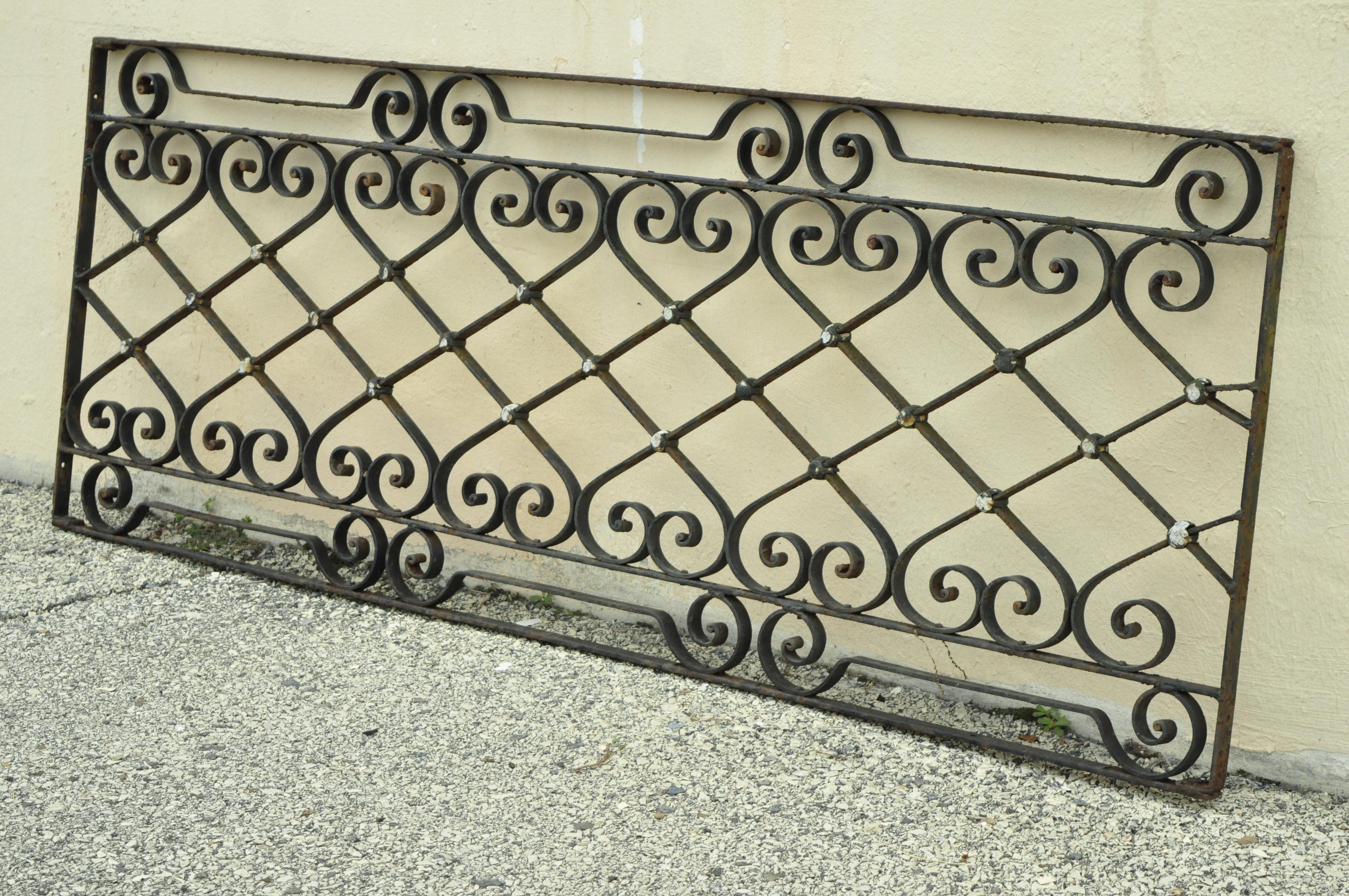 Antique Art Nouveau French Style Wrought Iron Scrolling Scrollwork Gate 4