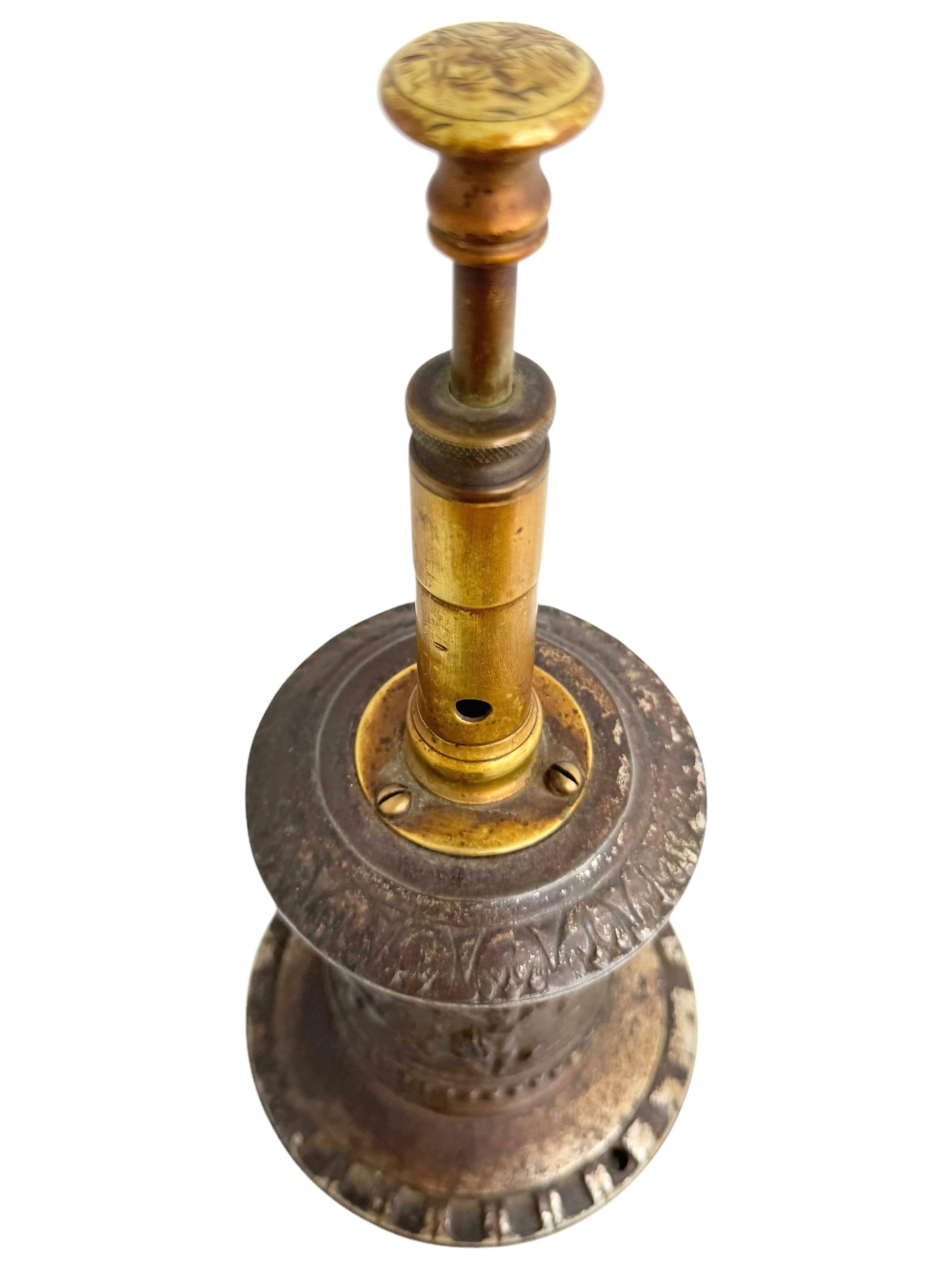 Antique Art Nouveau German Table Cigar Cutter 1900s with Cherub Angel Decoration For Sale 3