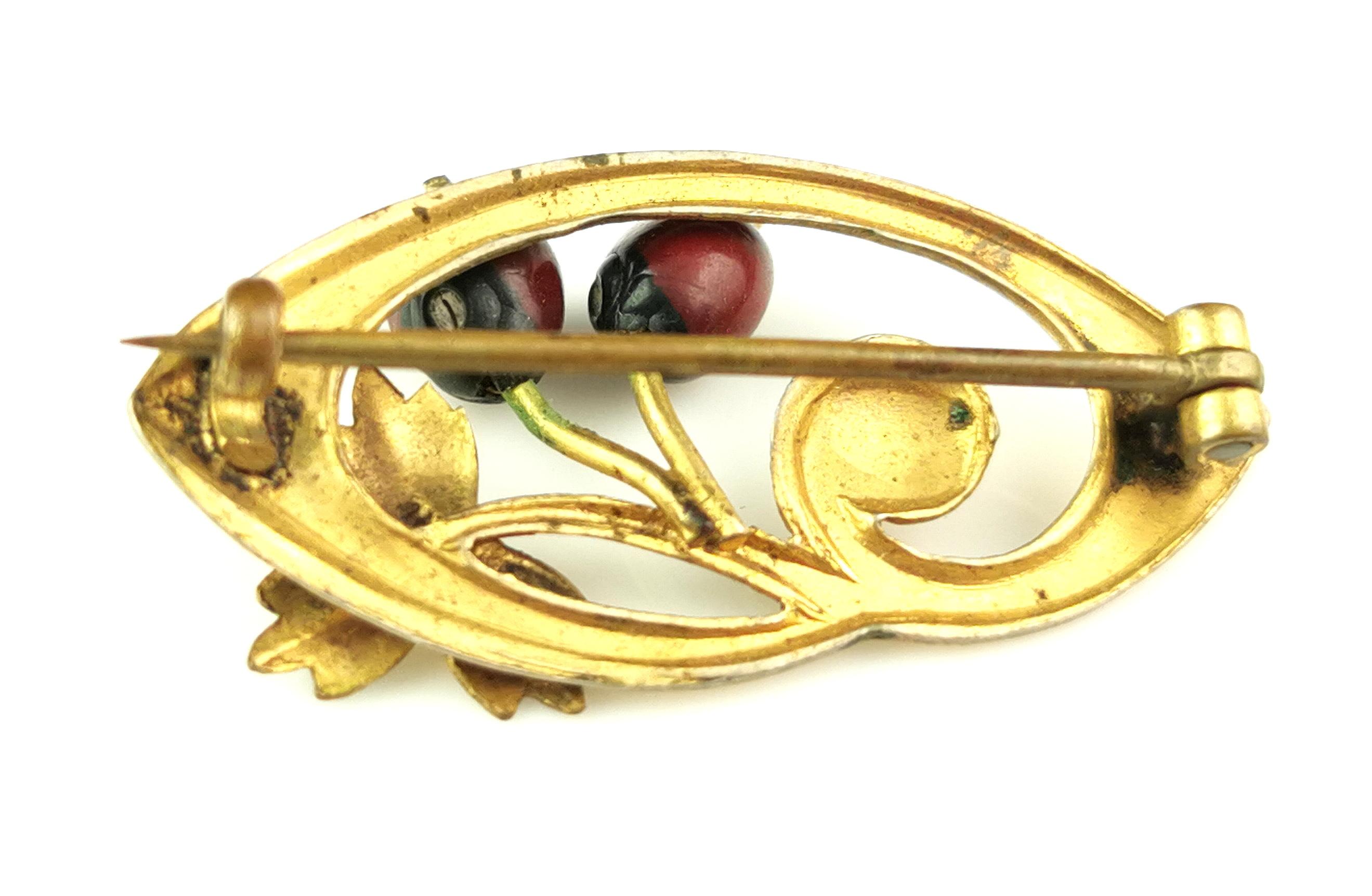 Antique Art Nouveau gilt Berry brooch  For Sale 5