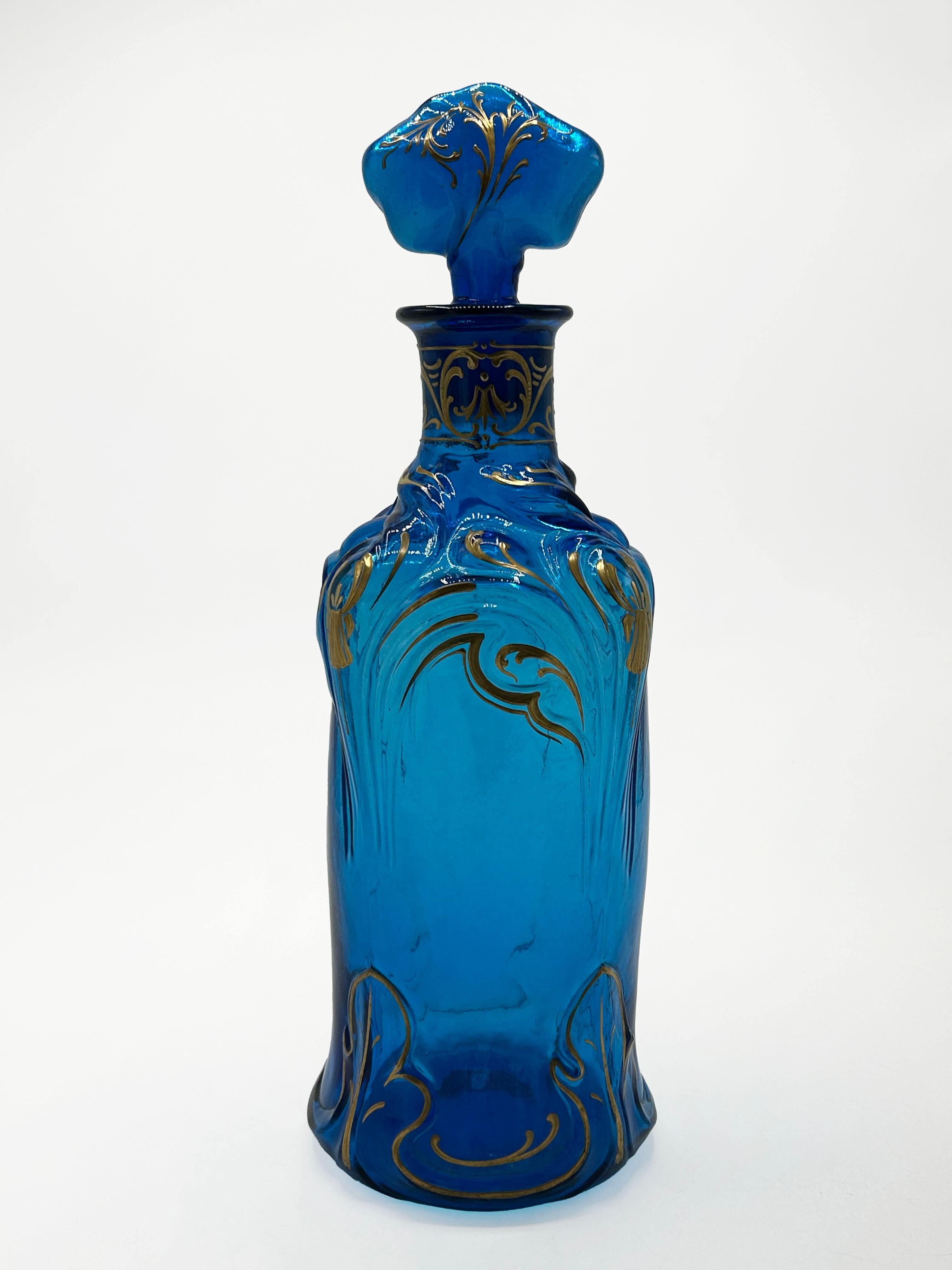 Verre d'art Ancien pot à pharmacie en verre Art Nouveau en vente
