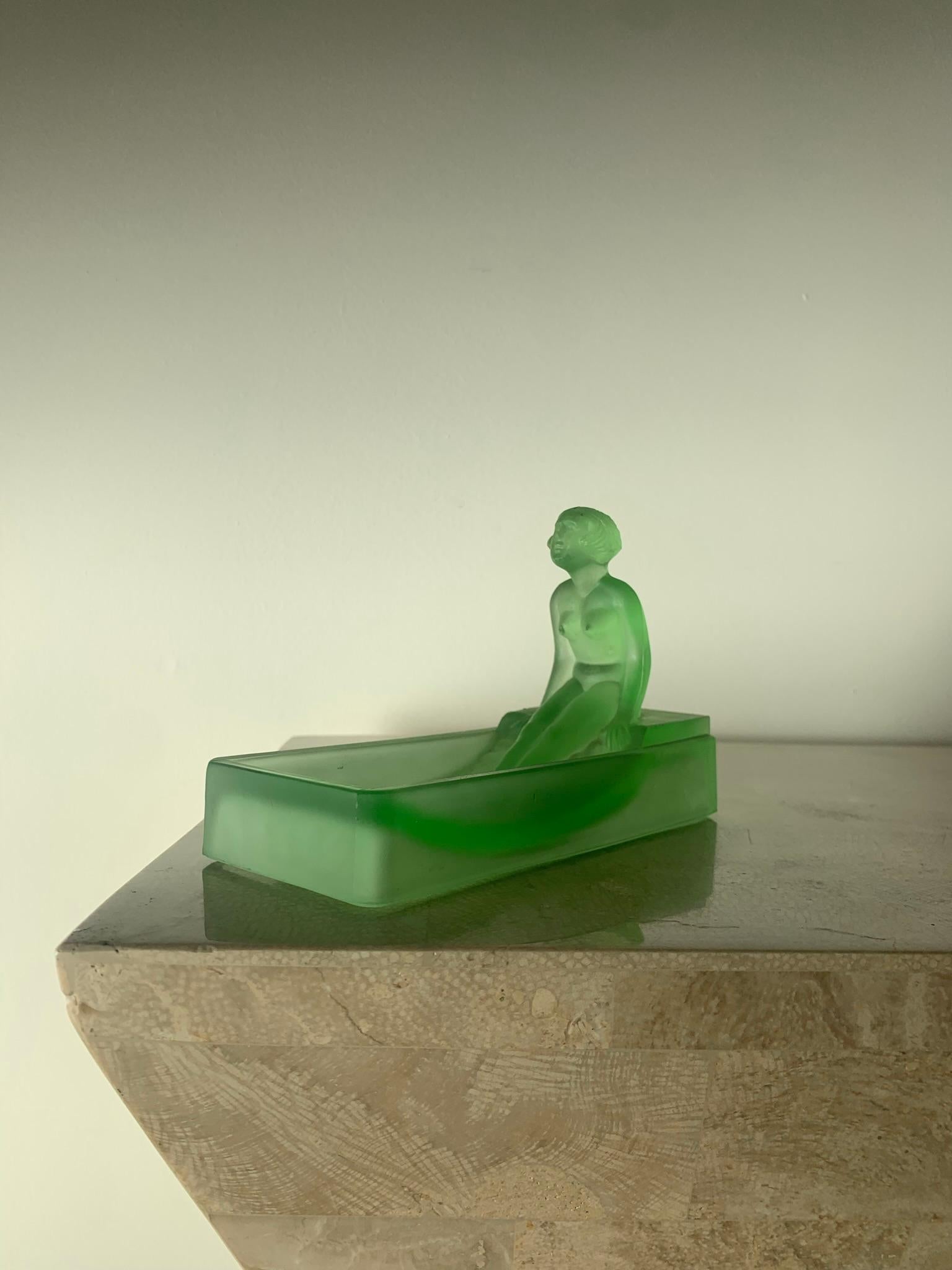  Art Deco Green Frosted Depression Glass Vide-Poche with Nude Lady, 1981 In Good Condition In View Park, CA