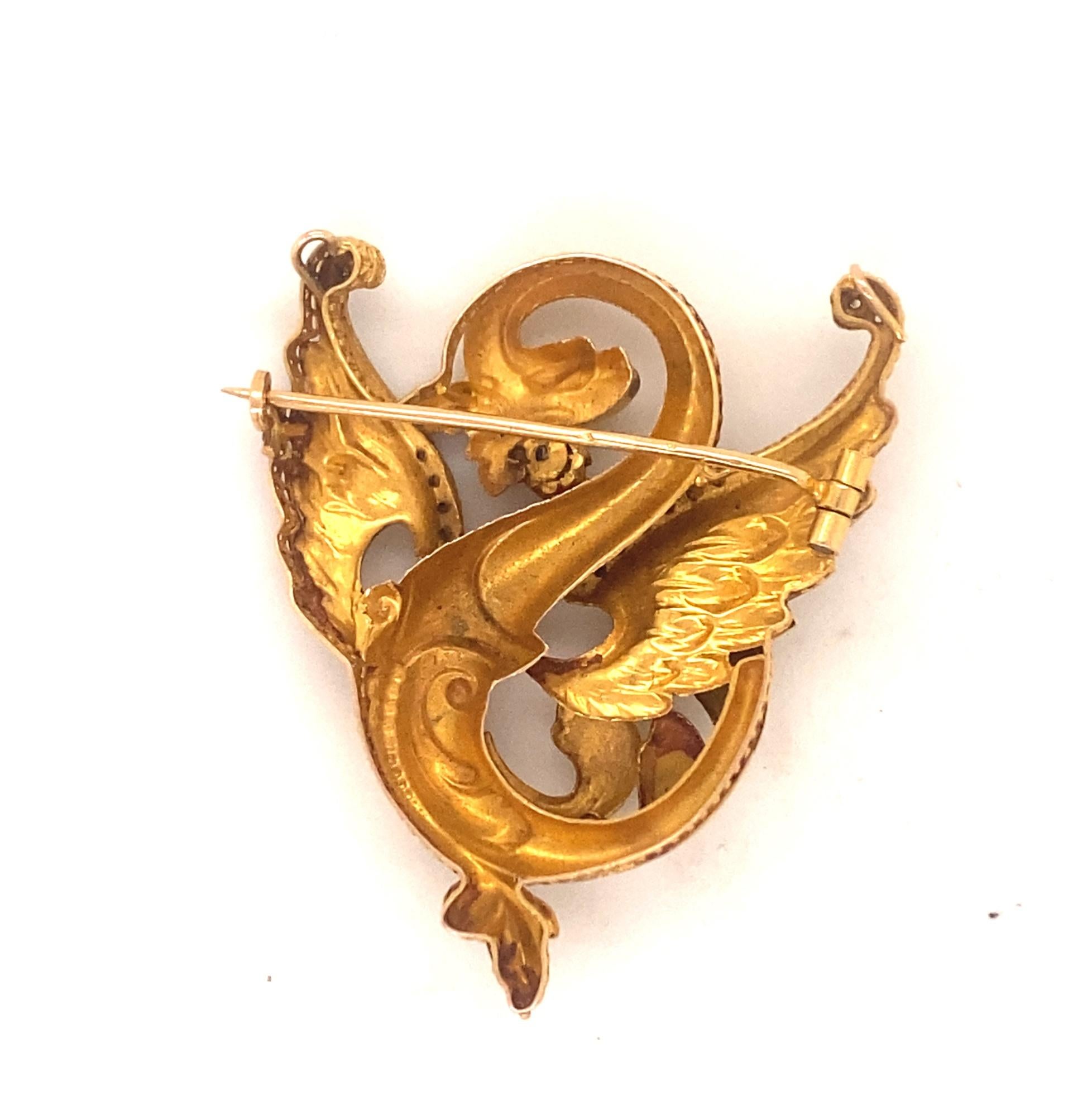 Antique Art Nouveau Griffin Pendant Brooch French 18K Gold Diamonds In Good Condition For Sale In Woodland Hills, CA