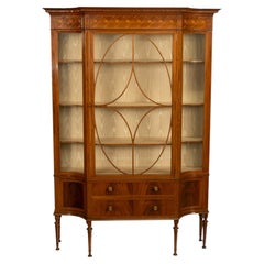 Vetrina da esposizione d'epoca in mogano intarsiato in stile Art Nouveau, Waring Gillow