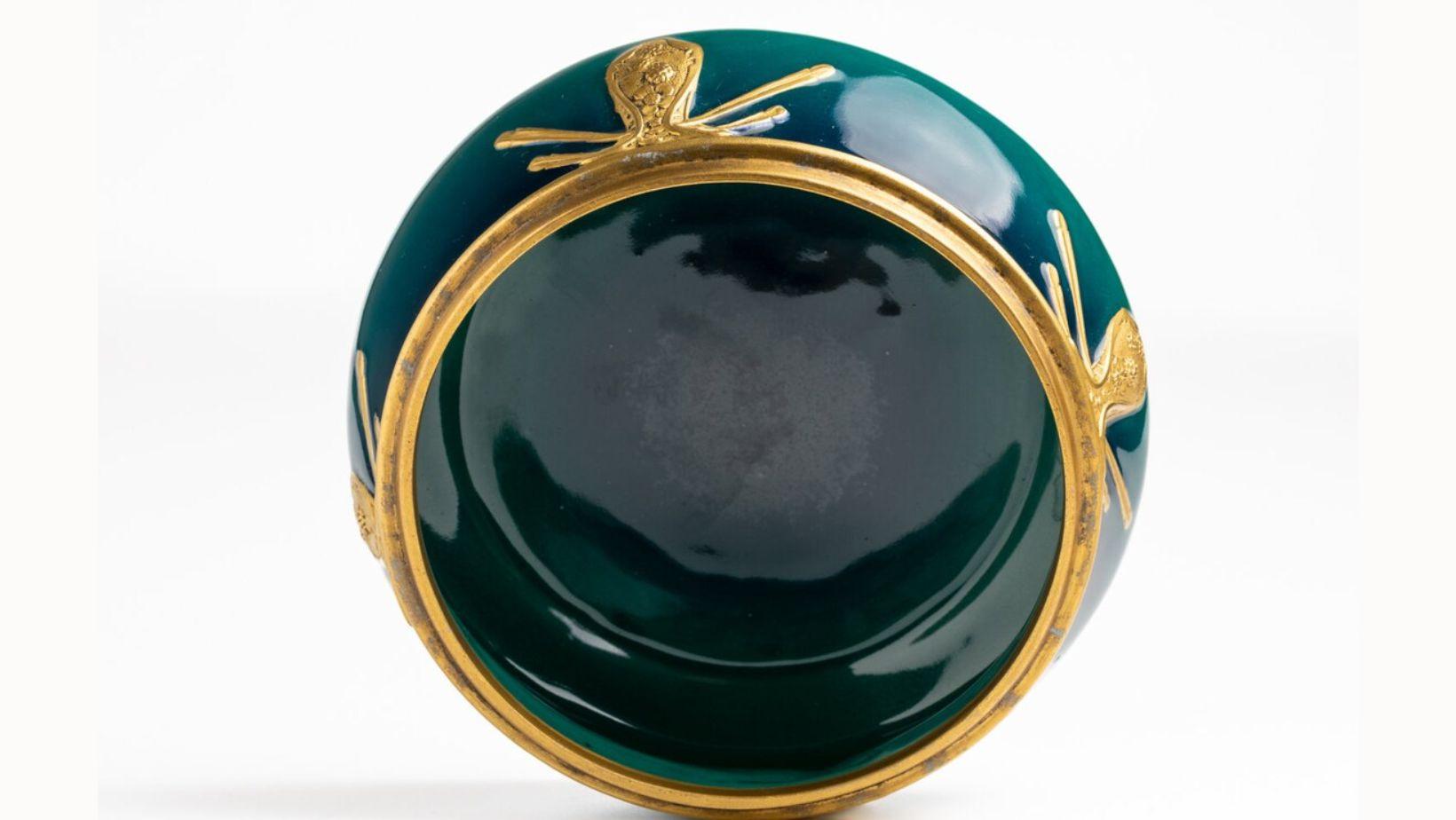 Antique Art Nouveau Jewellery Box by Paul Louchet For Sale 4