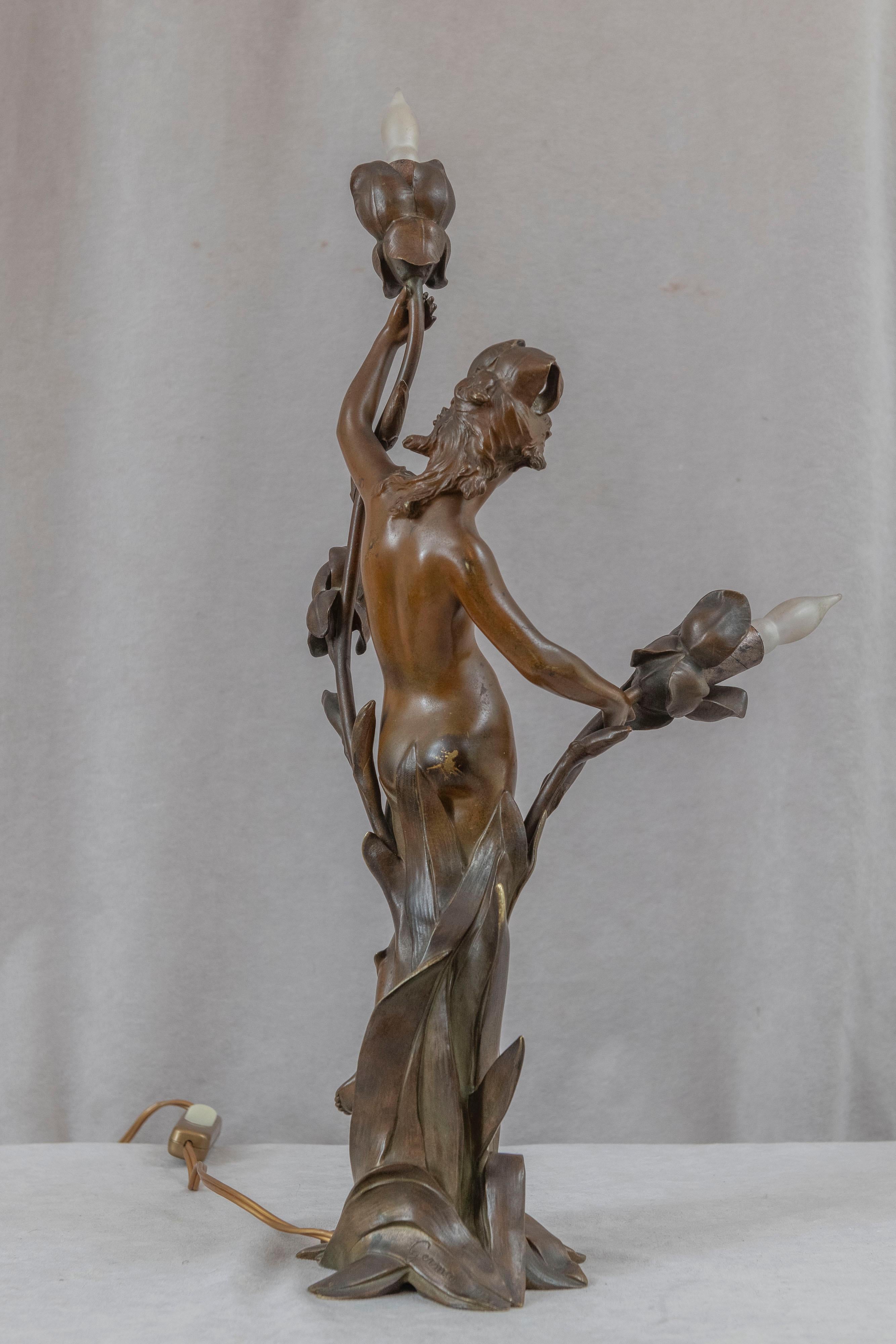 Bronze Lampe Art nouveau ancienne avec femme partiellement nue, Jean-Baptiste Germain, France en vente