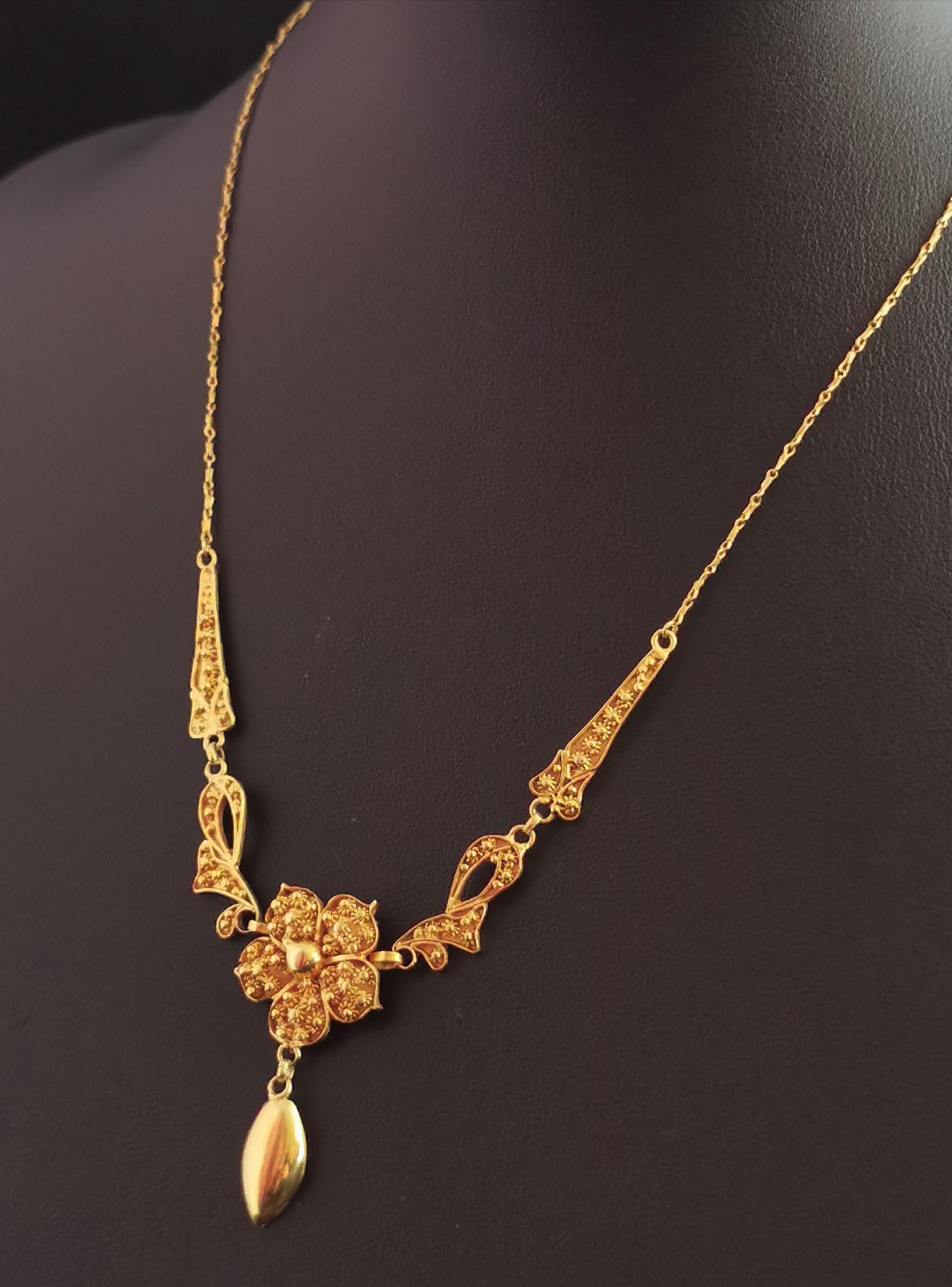 floral gold necklace