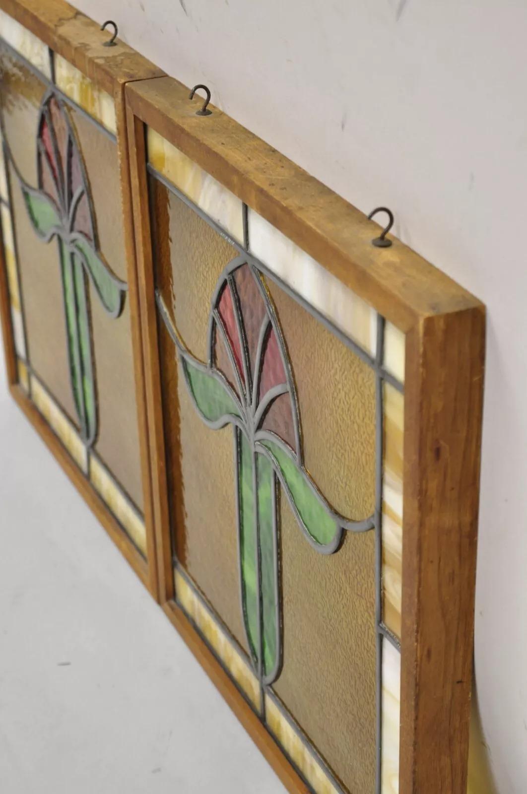 Antiguo Art Nouveau Vidrieras emplomadas Rojo Verde Flor pequeñas ventanas - un par siglo XX