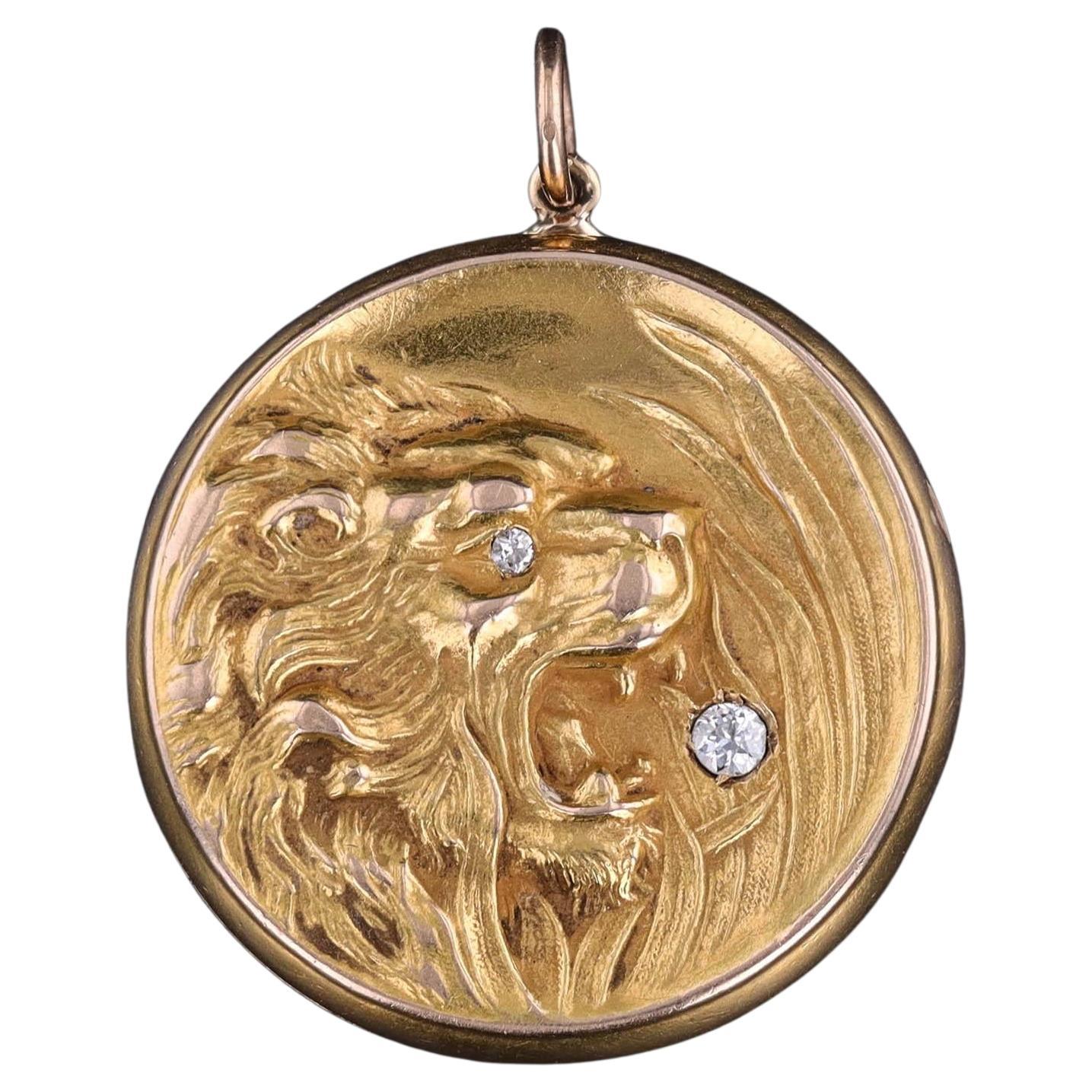 Antique Art Nouveau Lion Locket of 10k Gold