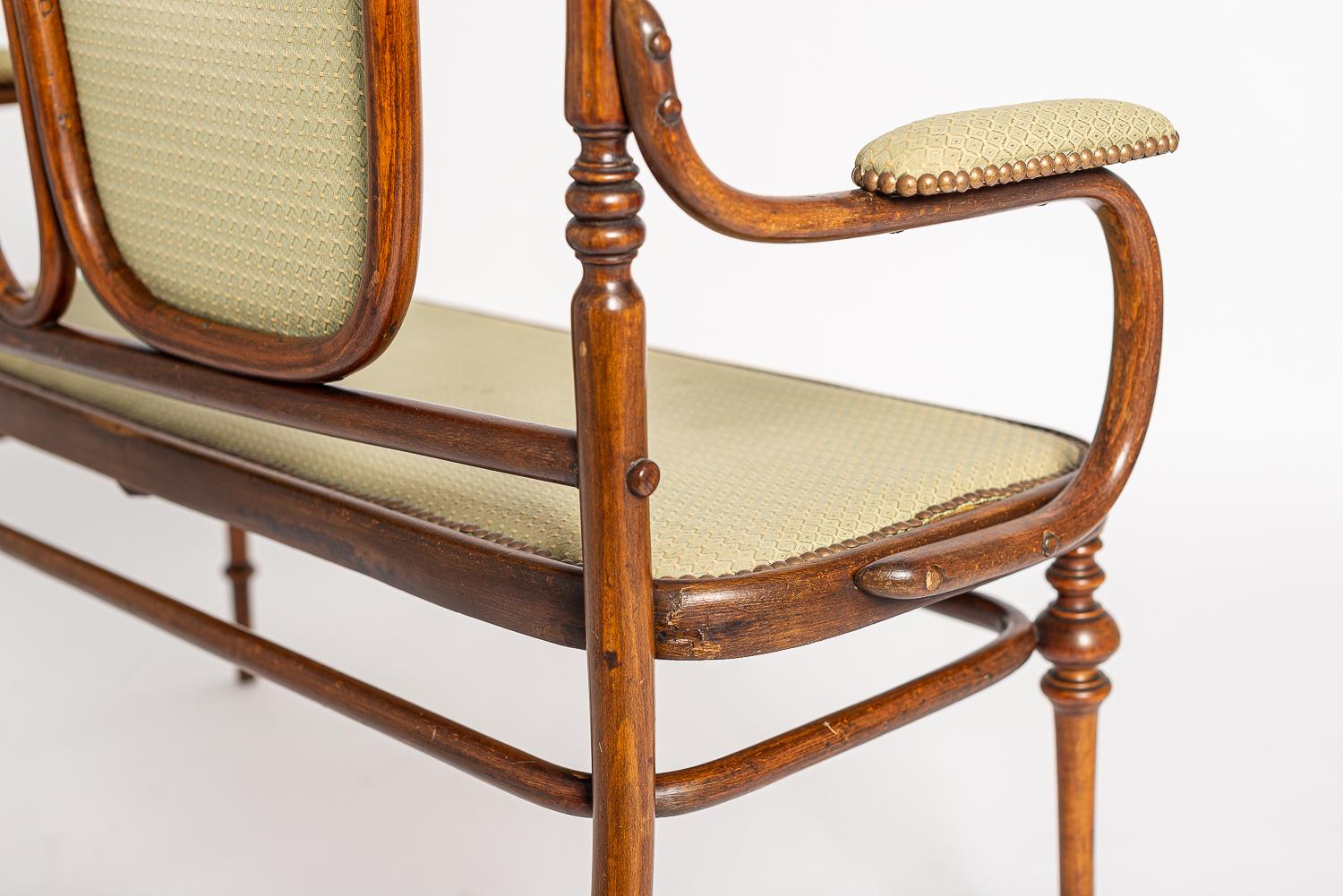 Tourné Antique Art Nouveau Loveseat Bench and Side Chairs Salon Suite en vente