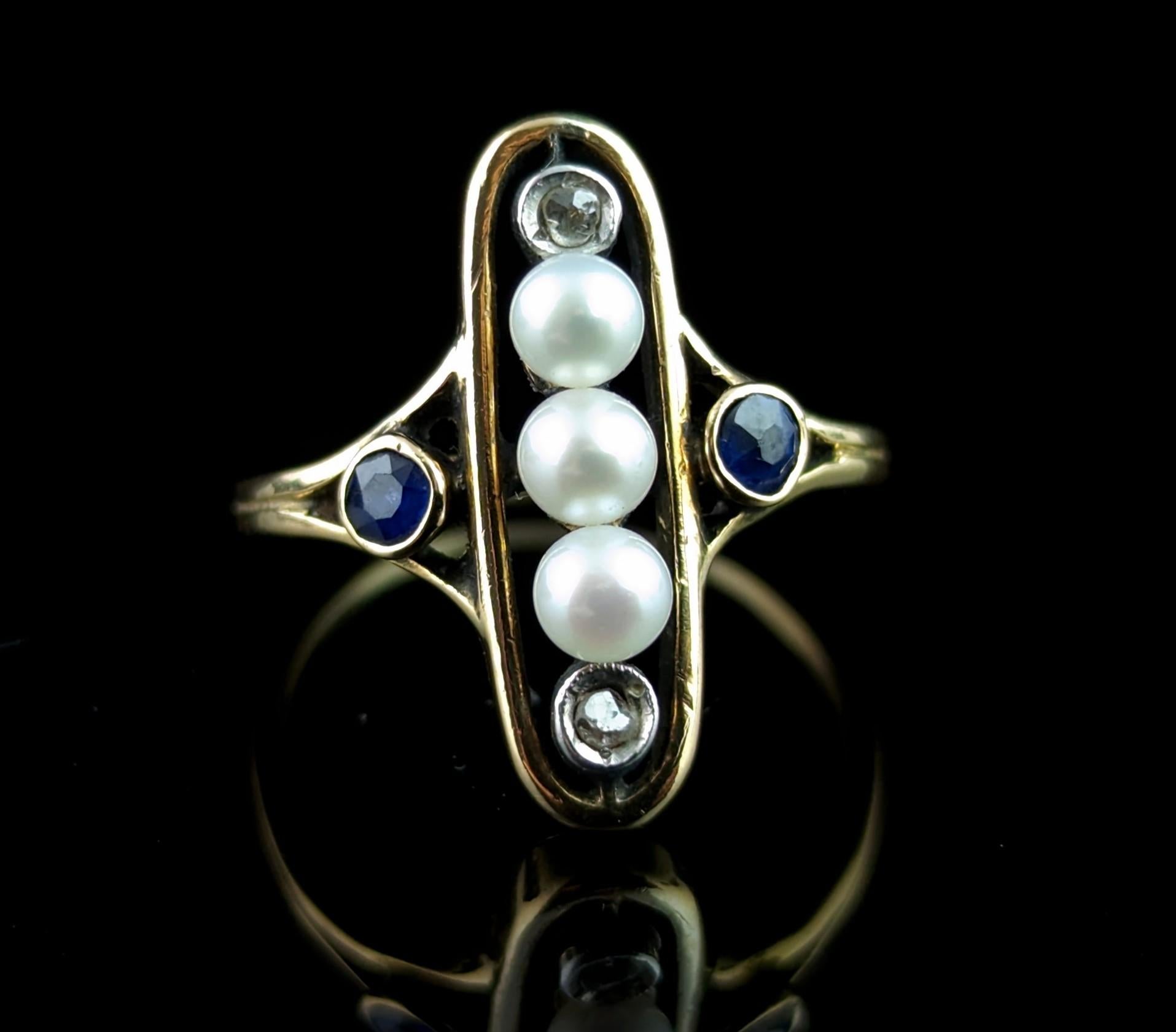 Women's Antique Art Nouveau lozenge ring, Sapphire, Diamond and pearl, 18k gold  For Sale