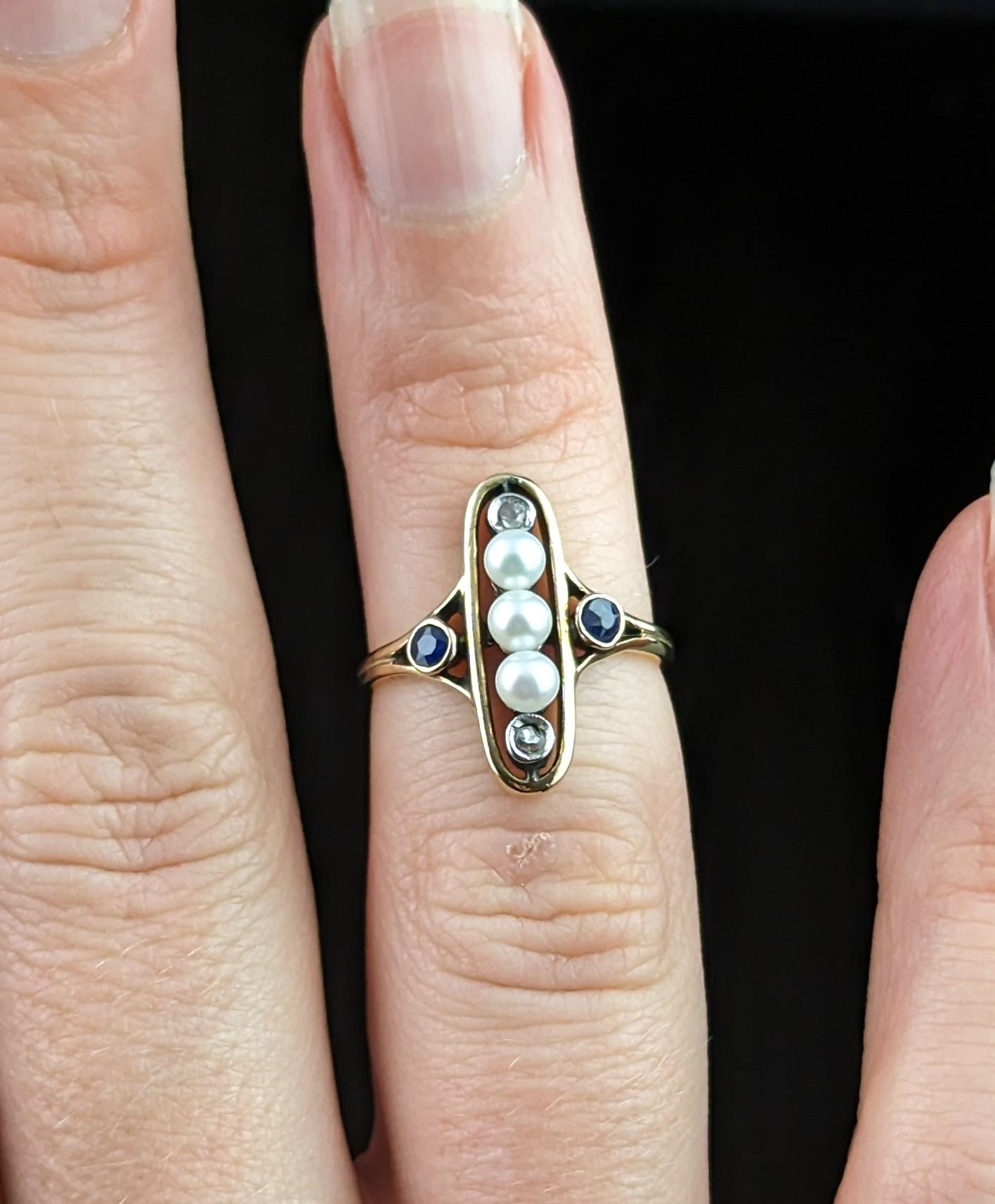 Antique Art Nouveau lozenge ring, Sapphire, Diamond and pearl, 18k gold  For Sale 2