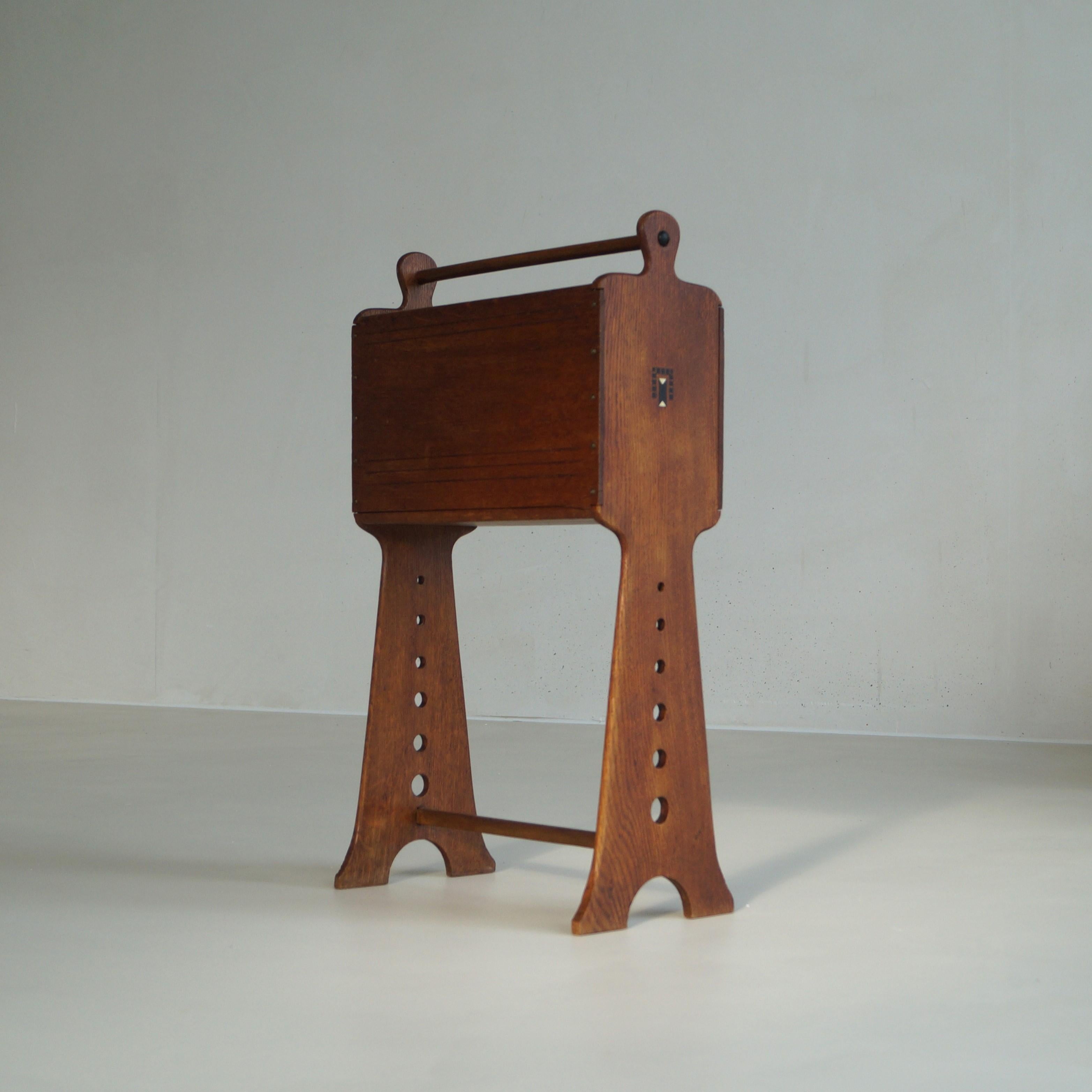 Dutch 'Nieuwe Kunst' Magazine Stand by Jac. van den Bosch, Netherlands, c. 1905 For Sale 3