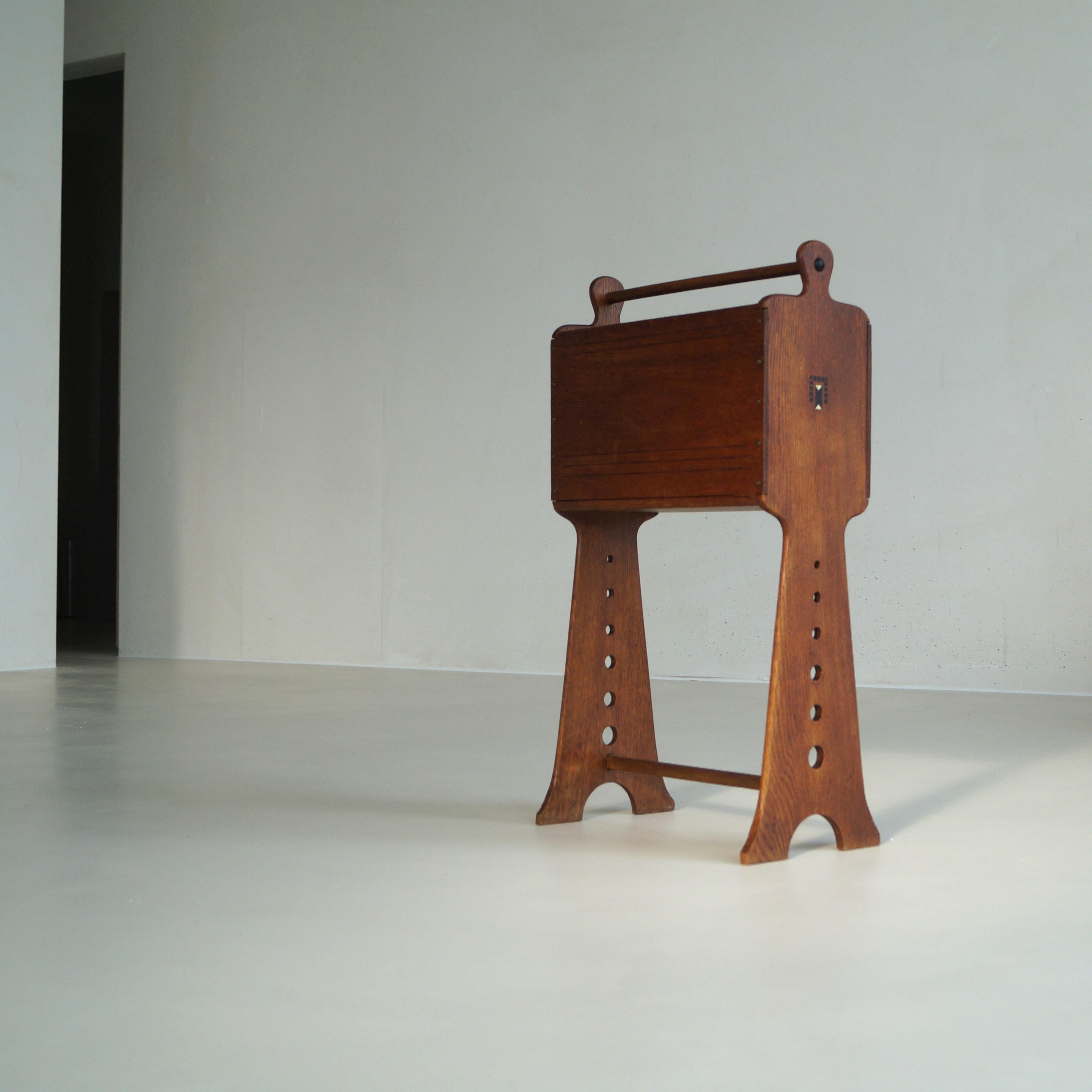 Early 20th Century Dutch 'Nieuwe Kunst' Magazine Stand by Jac. van den Bosch, Netherlands, c. 1905 For Sale