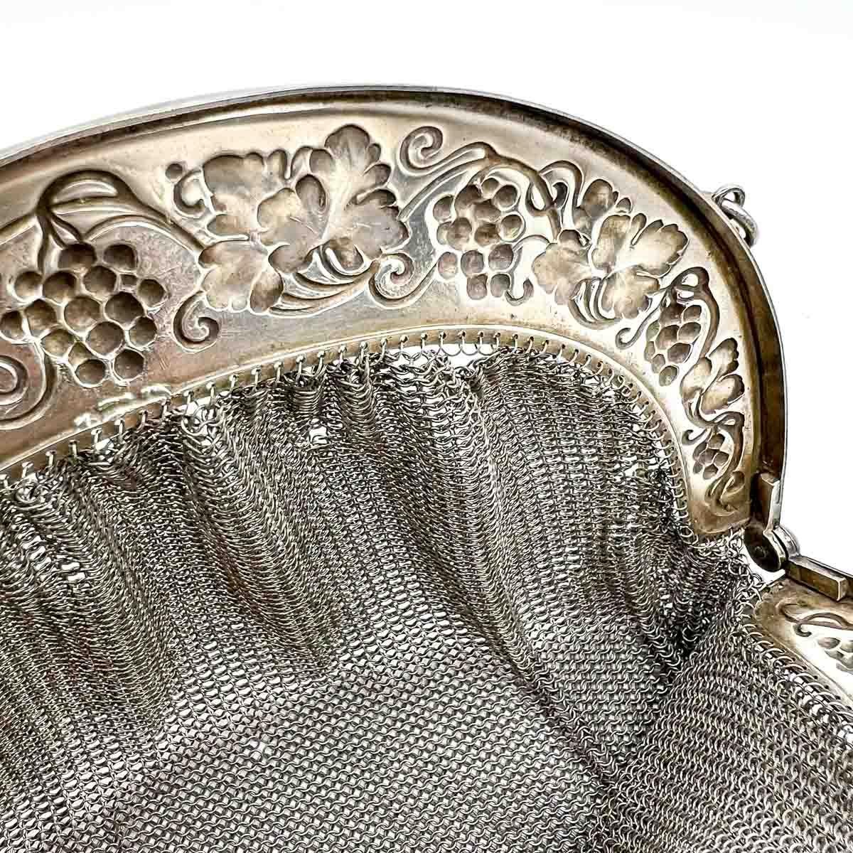 Antike Art Nouveau Mythische Fisch Kettenhemd Geldbörse 1900er Jahre im Angebot 1
