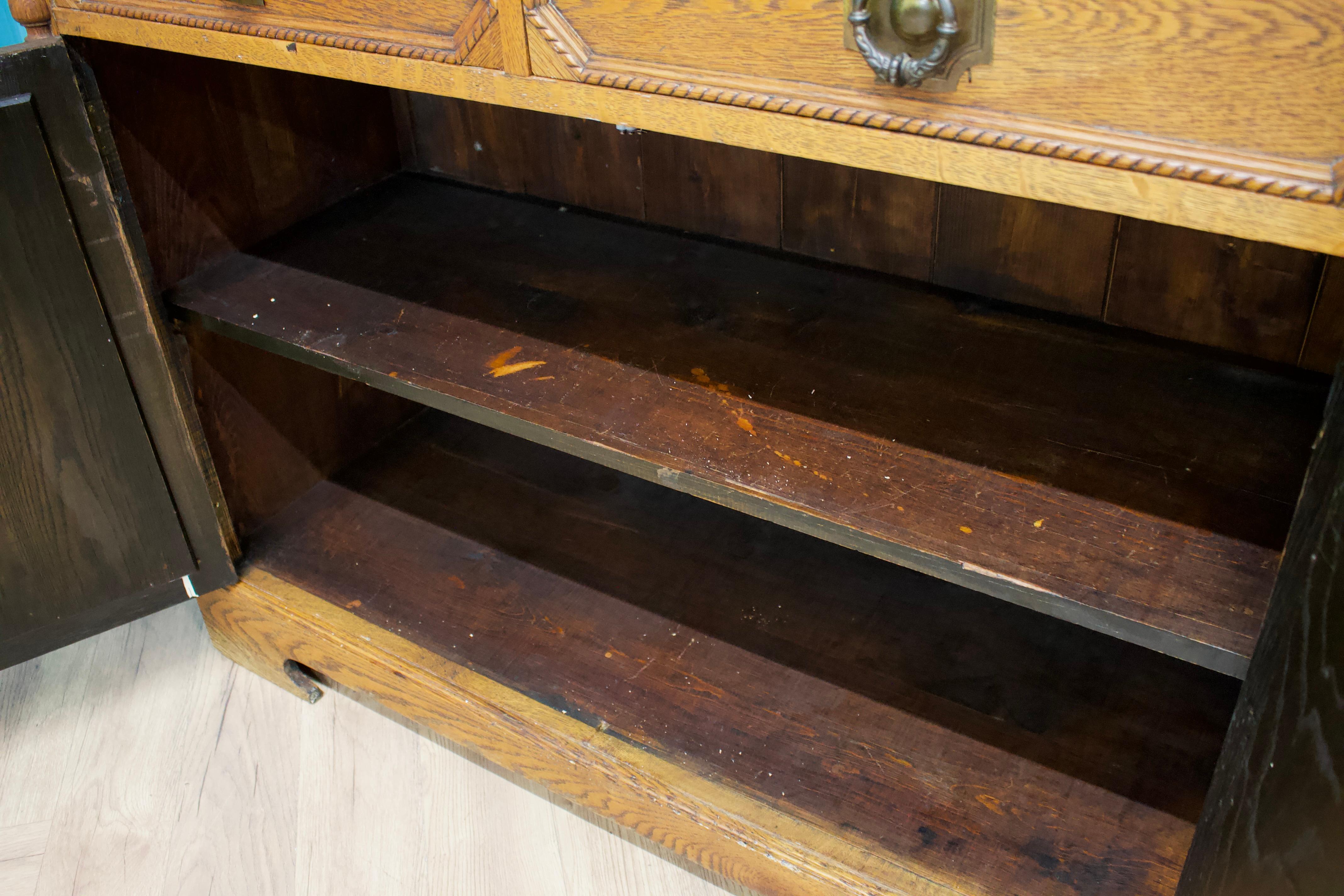 Early 20th Century Antique Art Nouveau Oak Sideboard, 1900s