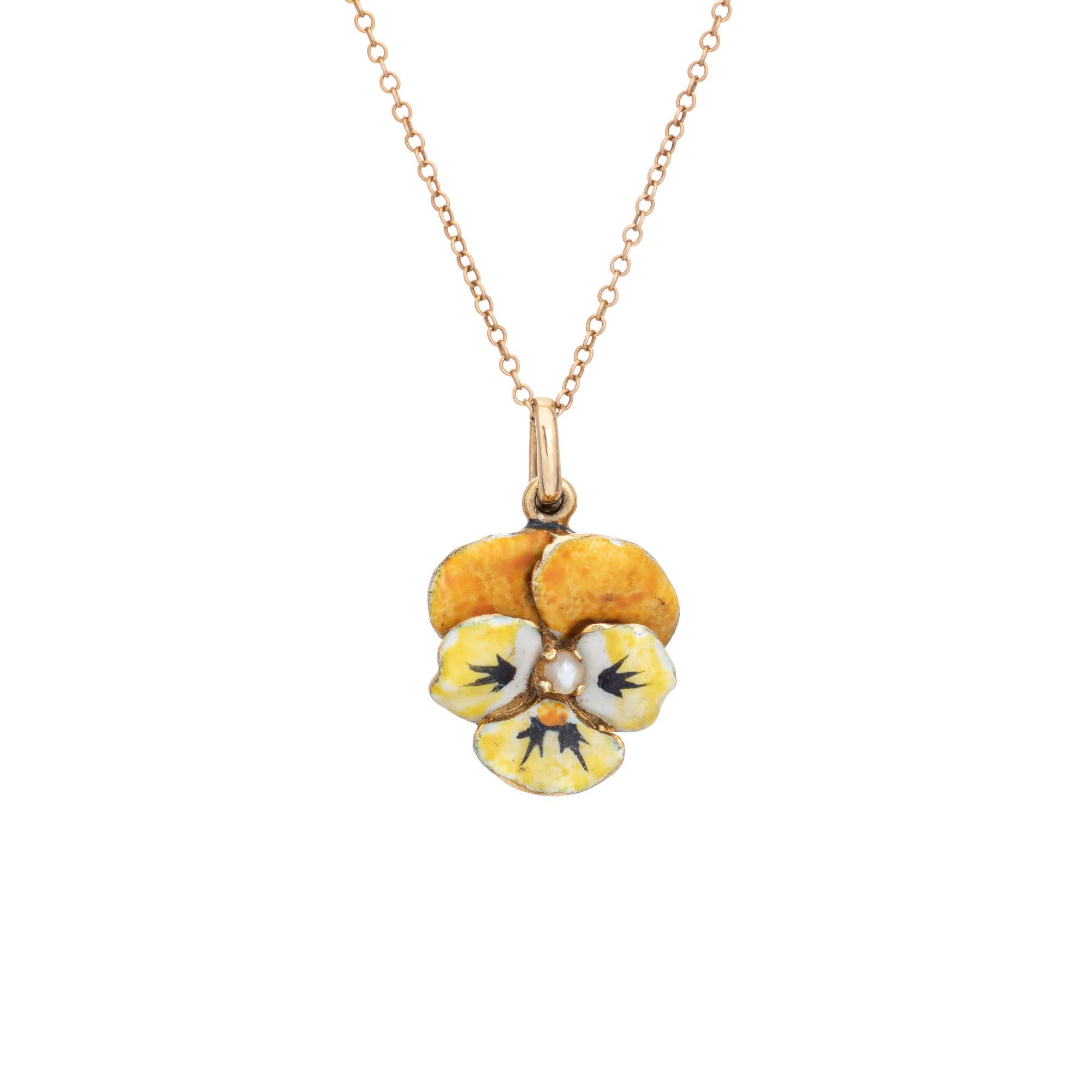 Antike Jugendstil-Blumenschmuck mit Stiefmütterchen-Halskette aus 14k Gold mit gelber Emaille und Perle (Rundschliff)