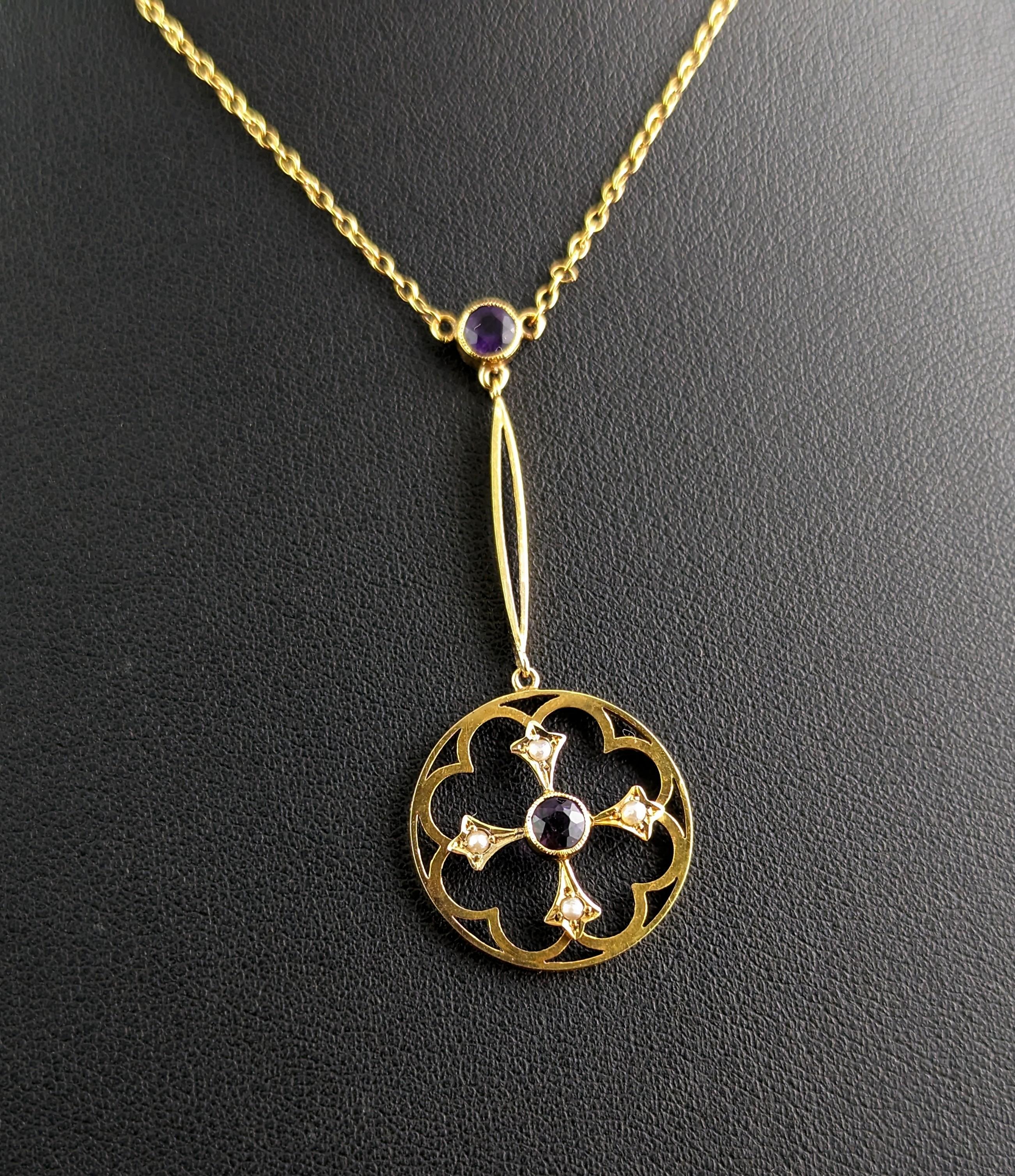 Antique Art Nouveau Pendant Necklace, Amethyst and Pearl, 9 Karat Gold  For Sale 4