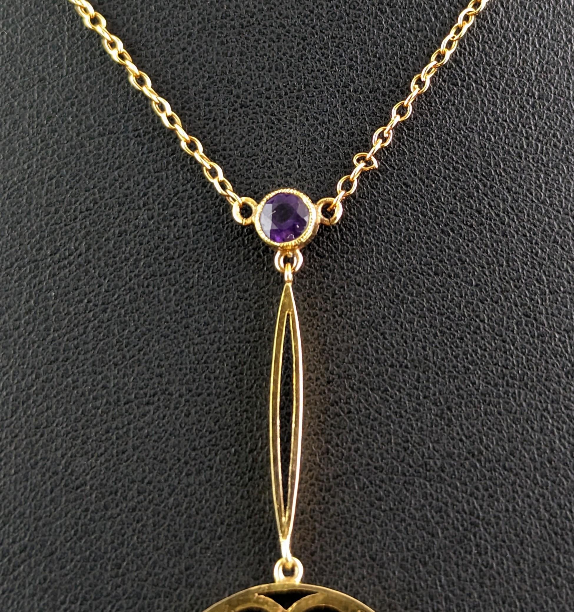 Antique Art Nouveau Pendant Necklace, Amethyst and Pearl, 9 Karat Gold  For Sale 3
