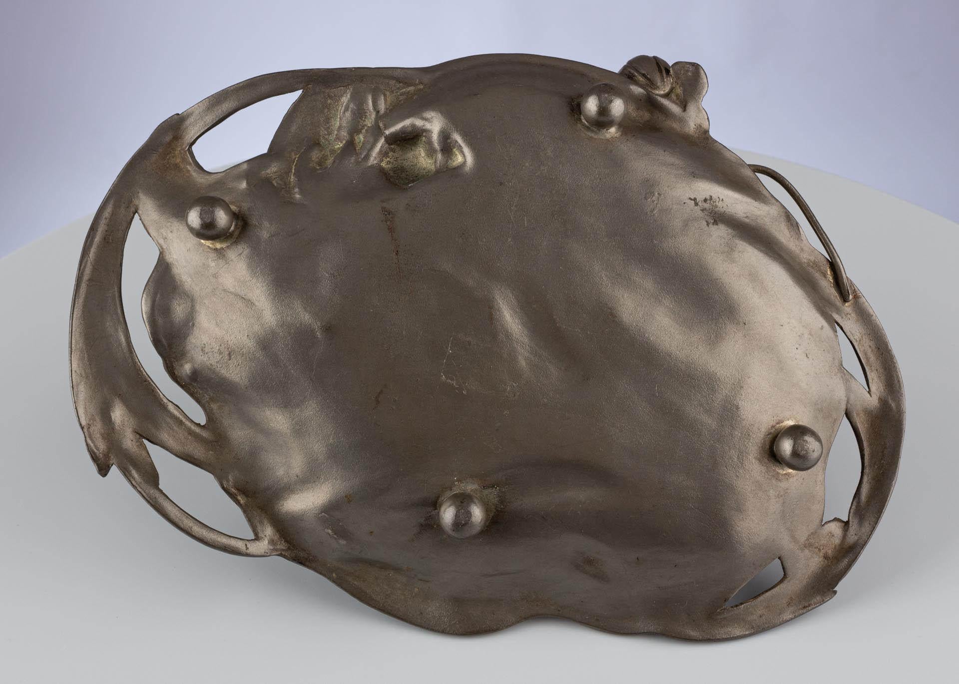 Antique Art Nouveau Pewter Inkwell, France, circa 1900 For Sale 7