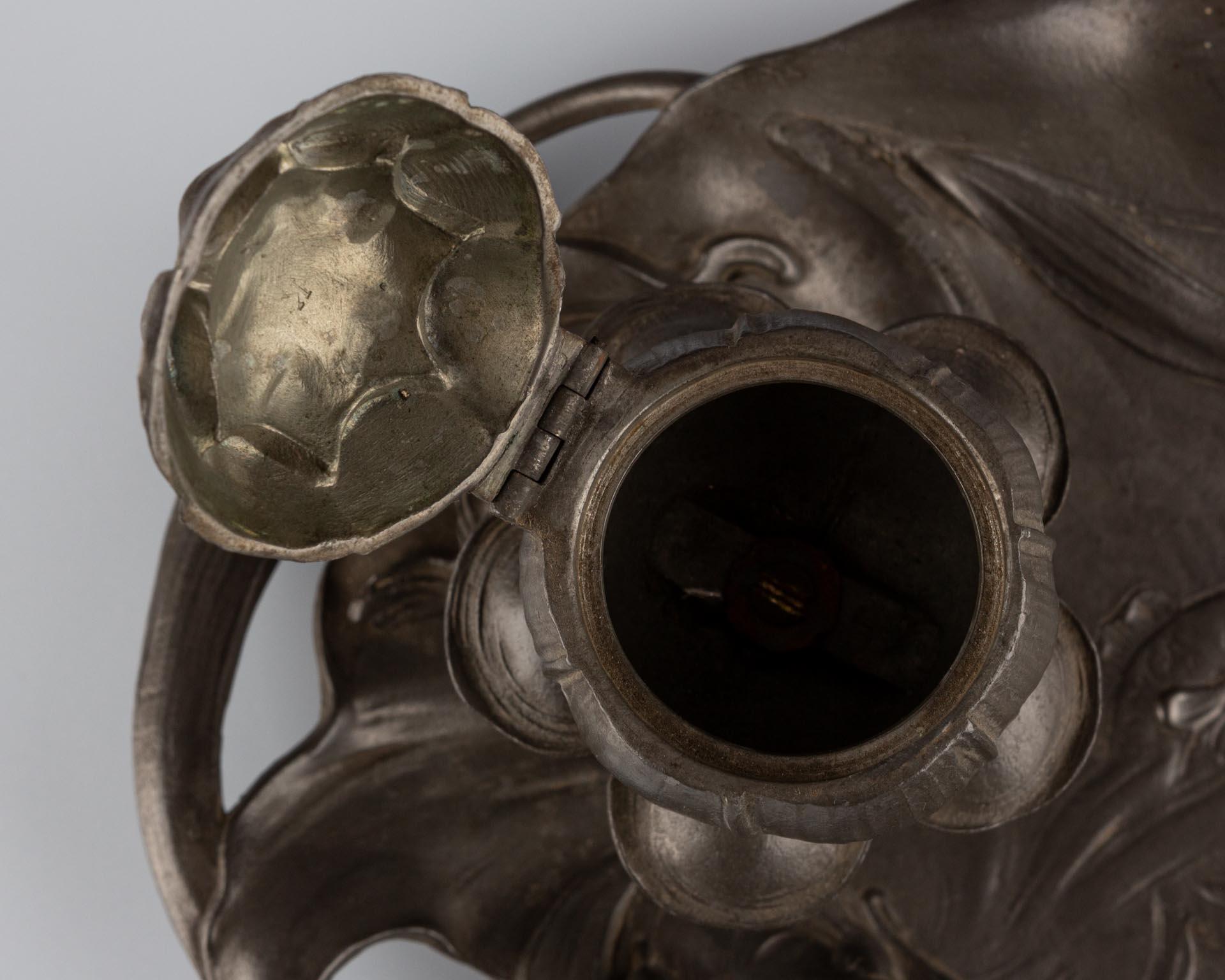 Antique Art Nouveau Pewter Inkwell, France, circa 1900 For Sale 12