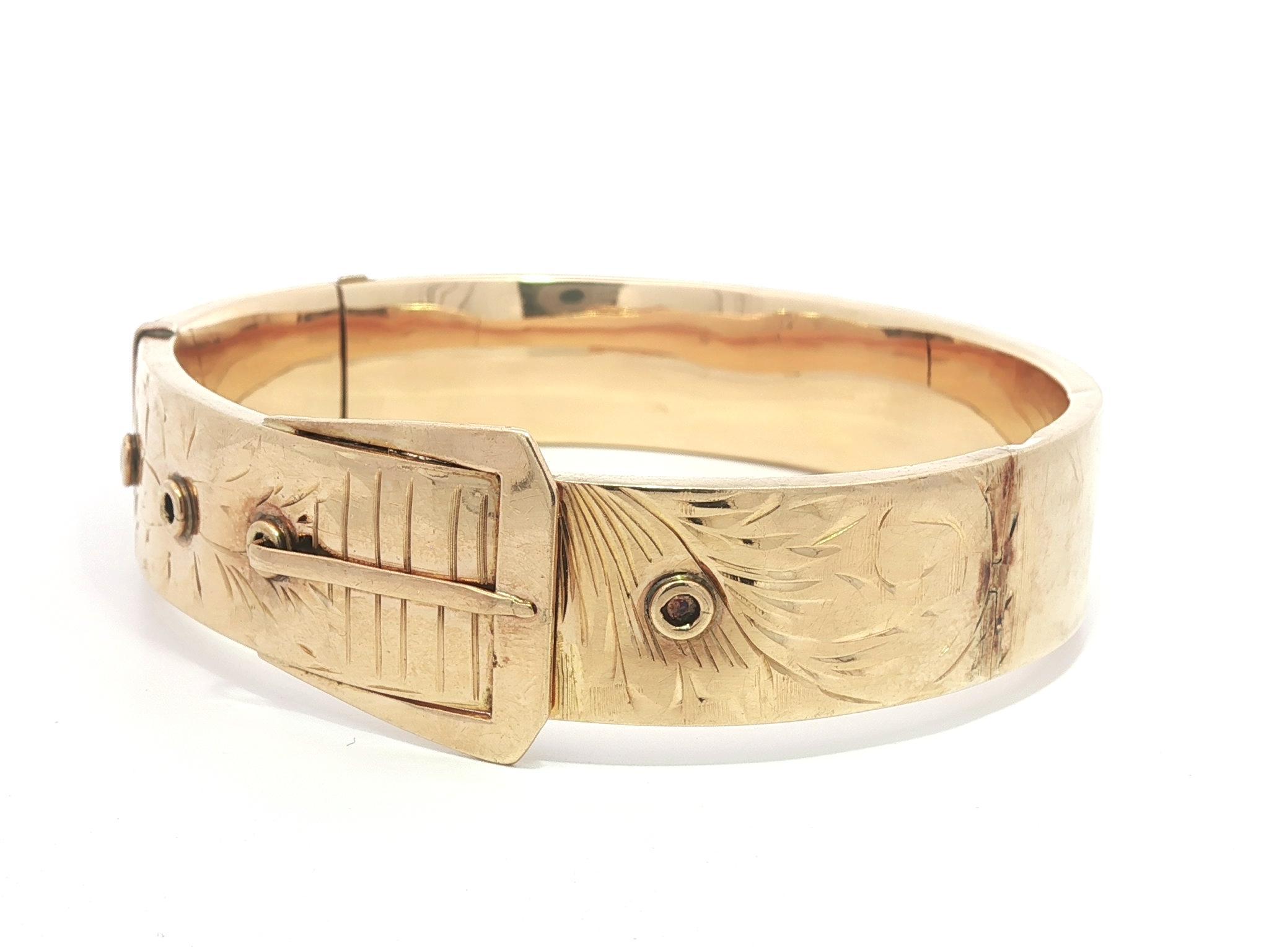 Antique Art Nouveau Rosy Gold Hand Etched Belt Buckle Open Bangle Bracelet Pour femmes en vente