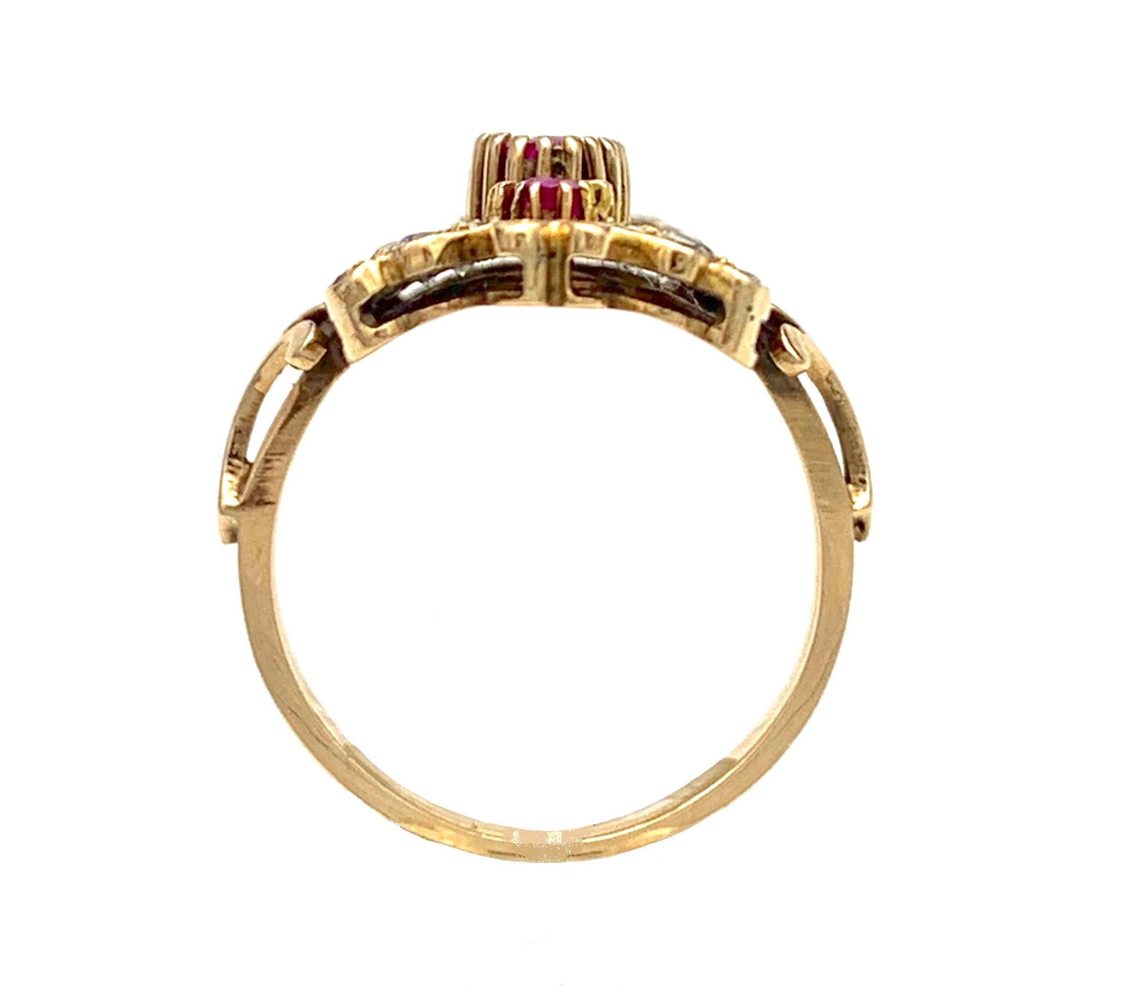 Antique Art Nouveau Ruby Diamond 14K Gold Ring In Good Condition For Sale In Munich, Bavaria