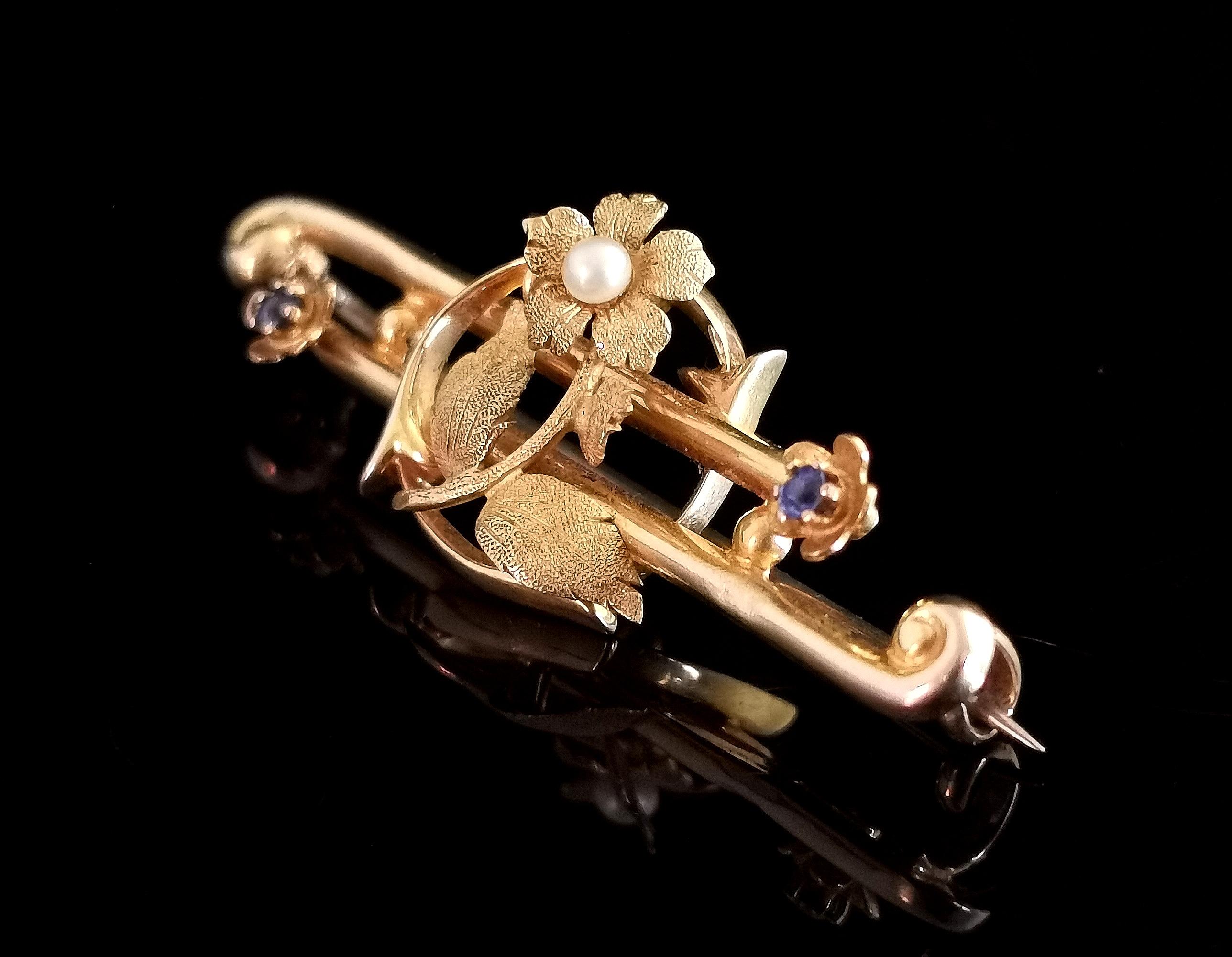 Antique Art Nouveau Sapphire and Pearl Flower Brooch, Boxed, 15k Yellow Gold For Sale 1