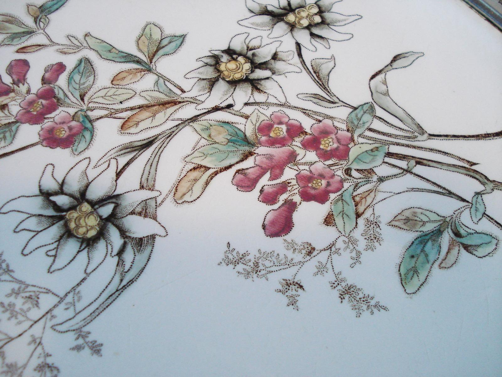 Antikes Sarreguemines Fayence-Tablett im Art nouveau-Stil in Metallrahmen, Edelweiss-Dekor im Angebot 4