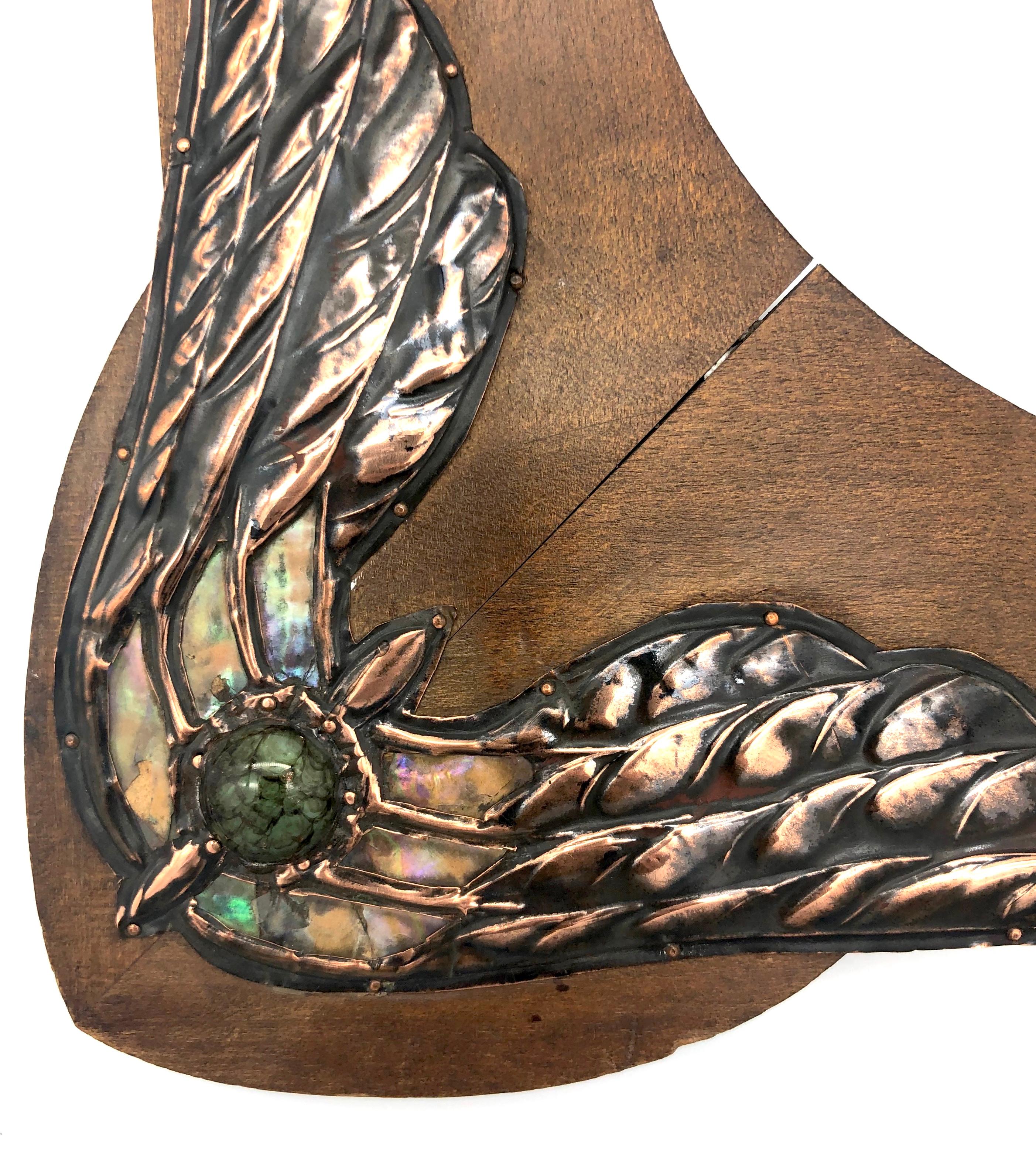 Antike Art Nouveau Skarabäus Flügel Vögel Rahmen Emaille Kupfer Holz Perlmutt im Zustand „Gut“ im Angebot in Munich, DE