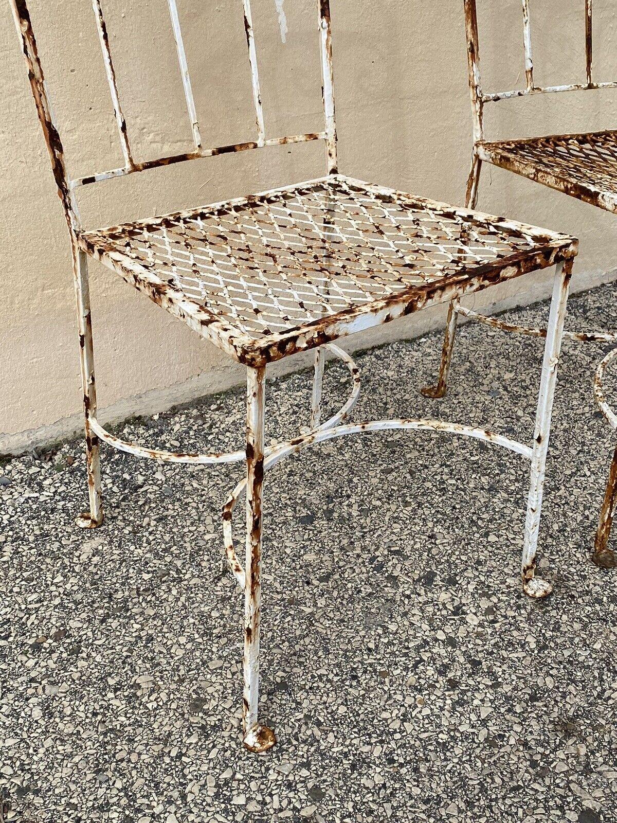 Paire de chaises de salle à manger de jardin en fer forgé à volutes, Antiquités Art Nouveau en vente 1