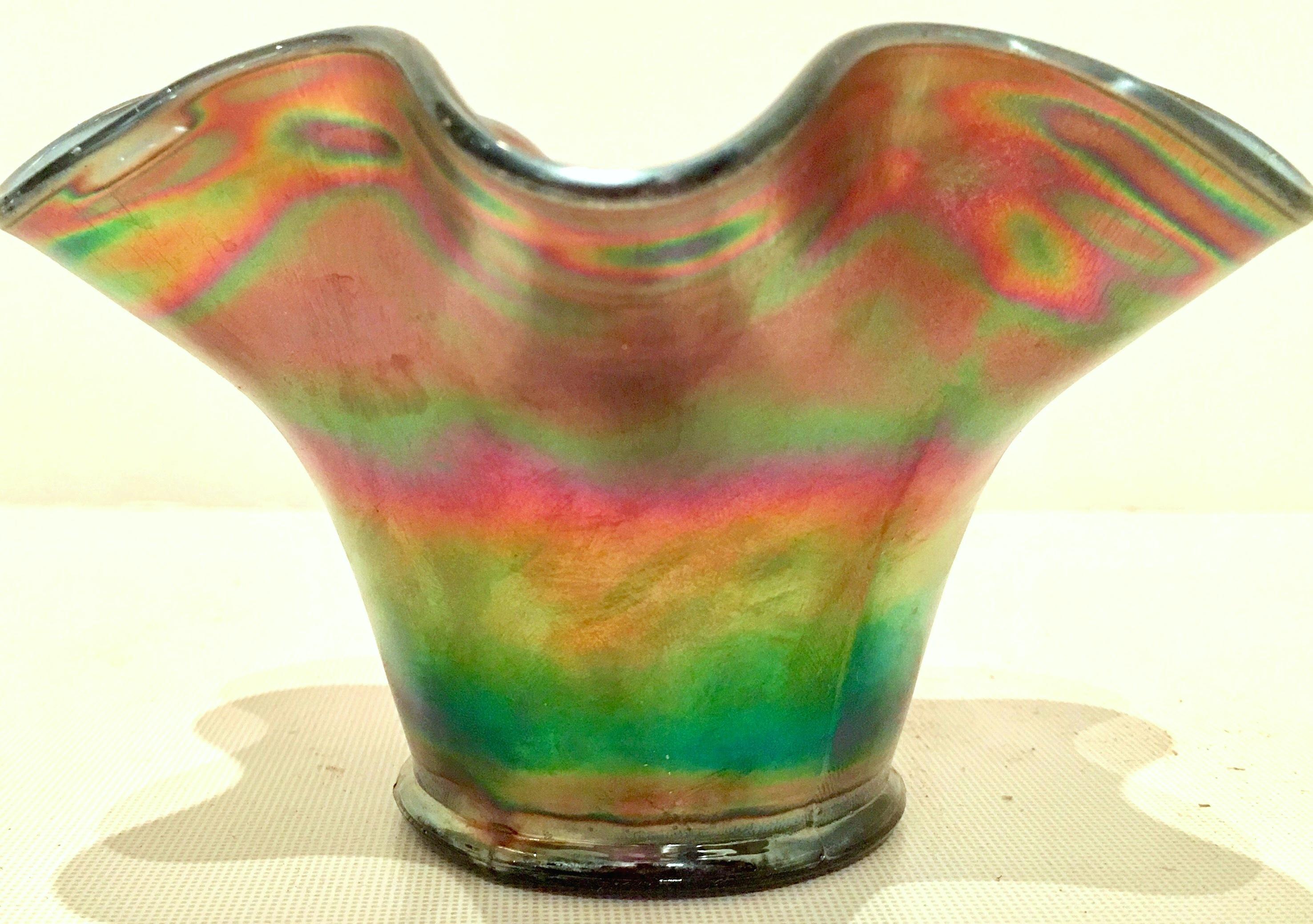 Antique Art Nouveau Set of Two American Iridescent Art Glass Ruffle Bowls In Good Condition In West Palm Beach, FL