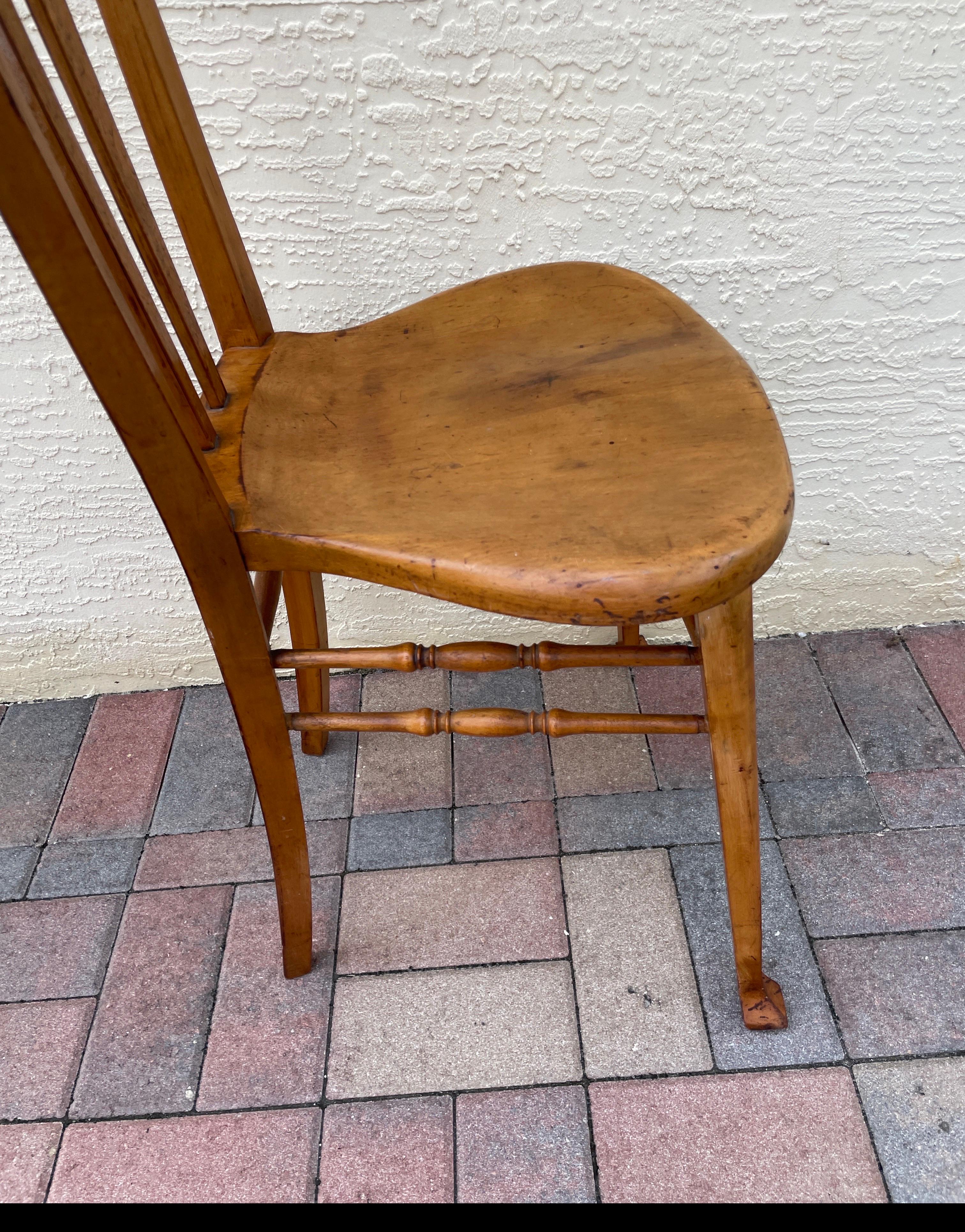 Silla auxiliar antigua Art Nouveau en venta 1