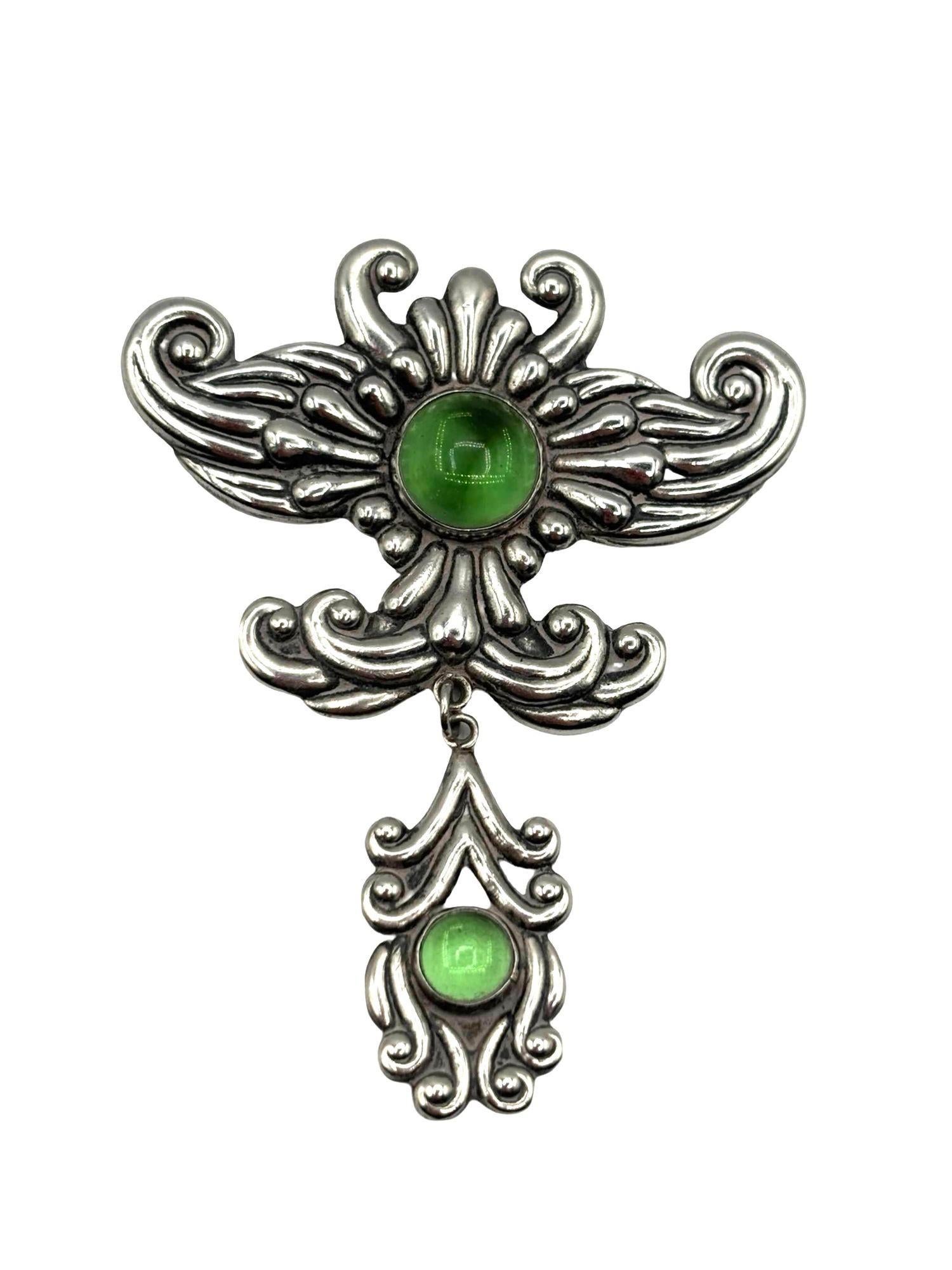 Sconosciuto Spilla antica in stile Art Nouveau in argento e pietre verdi in vendita