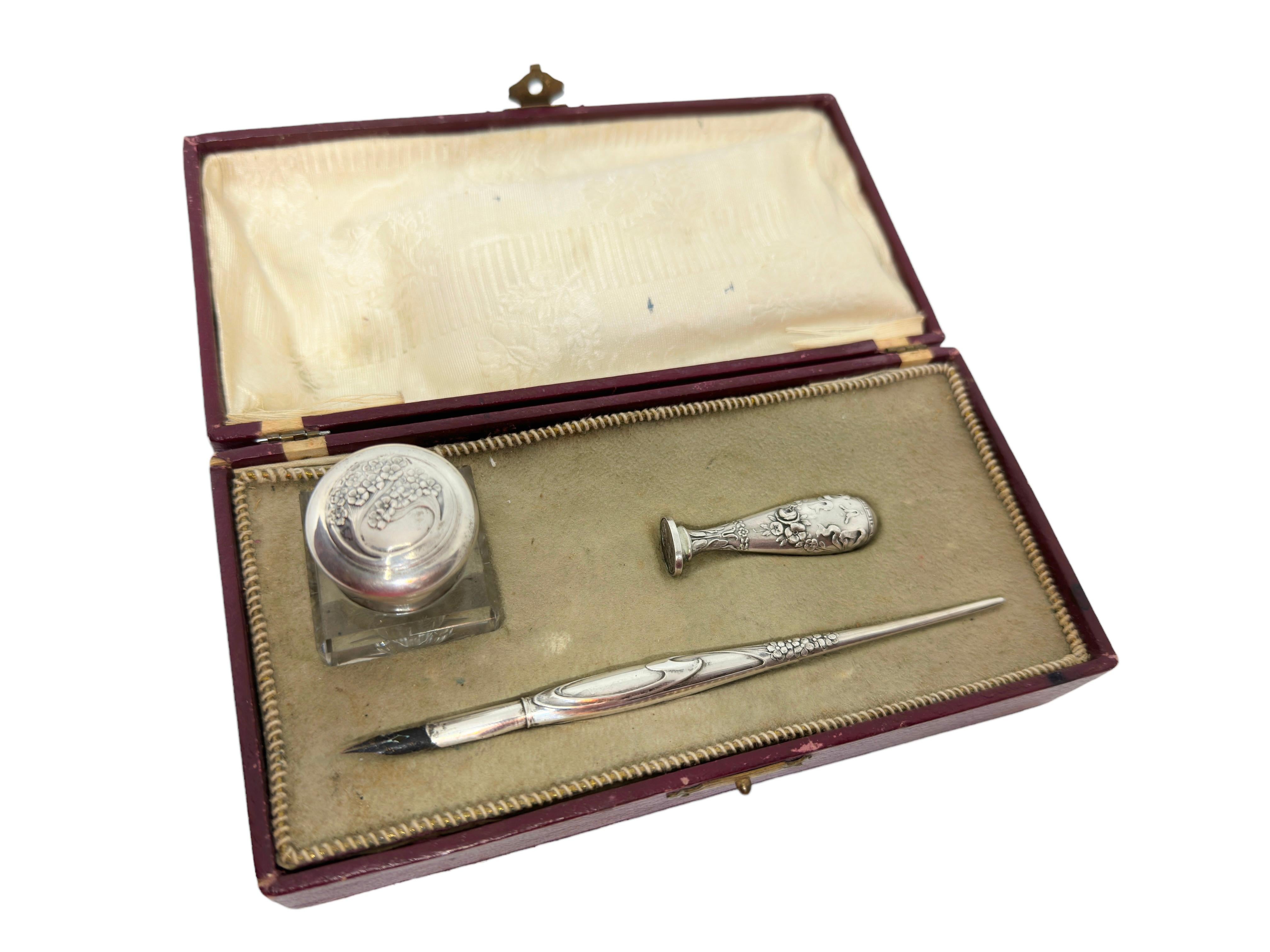 Antique Art Nouveau Silver Inkwell, Dip Pen and Seal Set, in Box, Italy For Sale 4